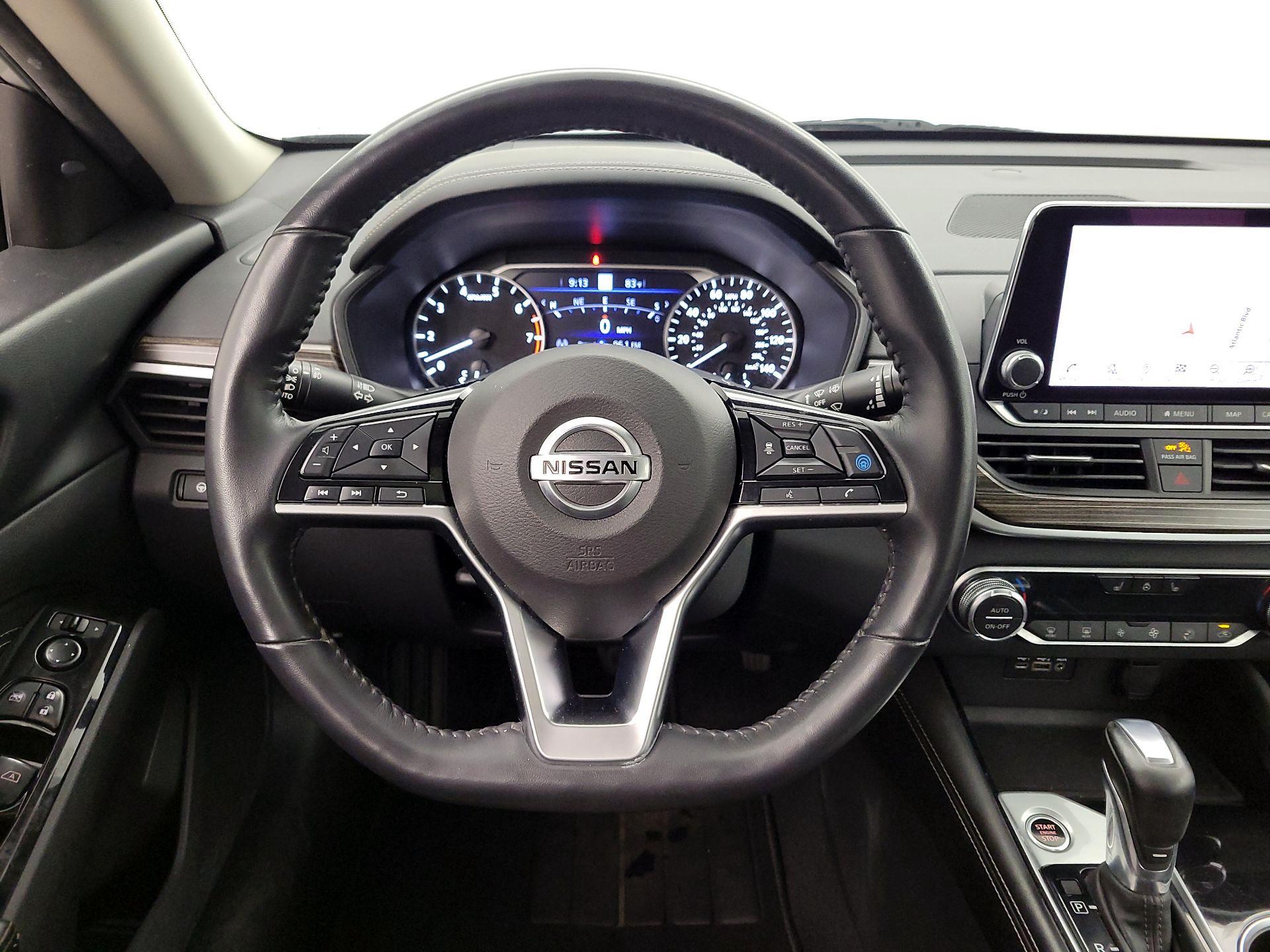 Thumbnail: 2021 Nissan Altima - 10