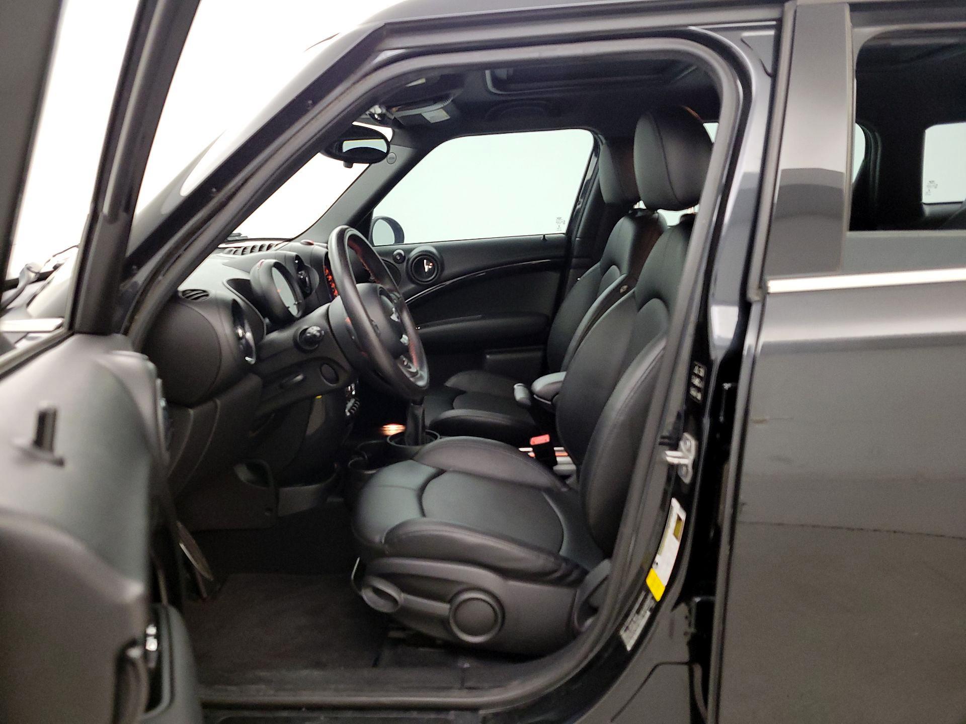 Thumbnail: 2016 MINI Cooper Countryman - 11