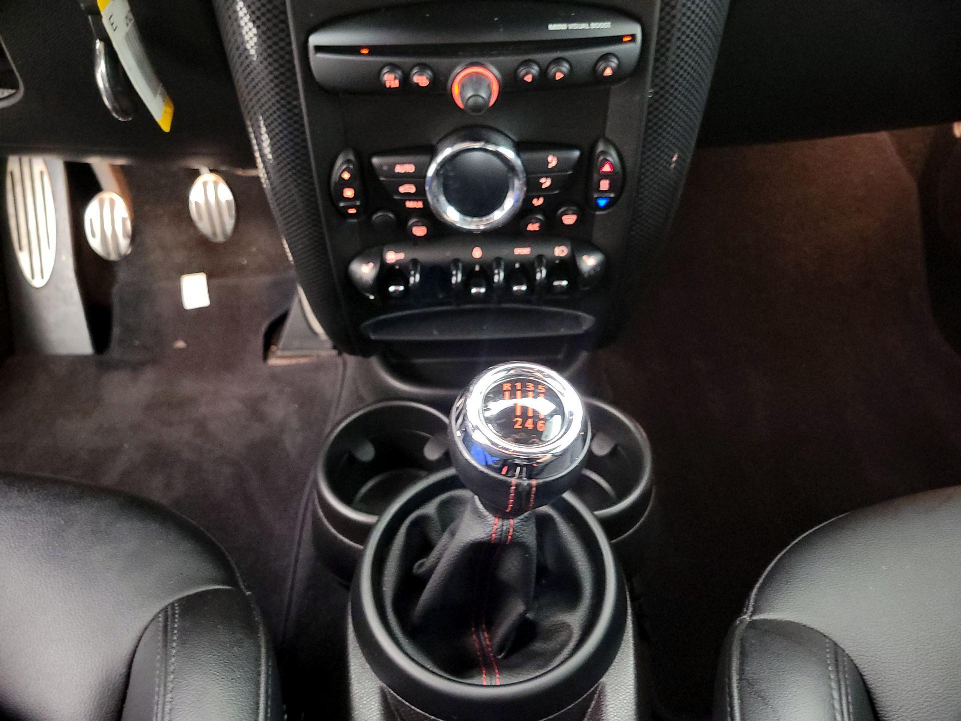 Thumbnail: 2016 MINI Cooper Countryman - 15