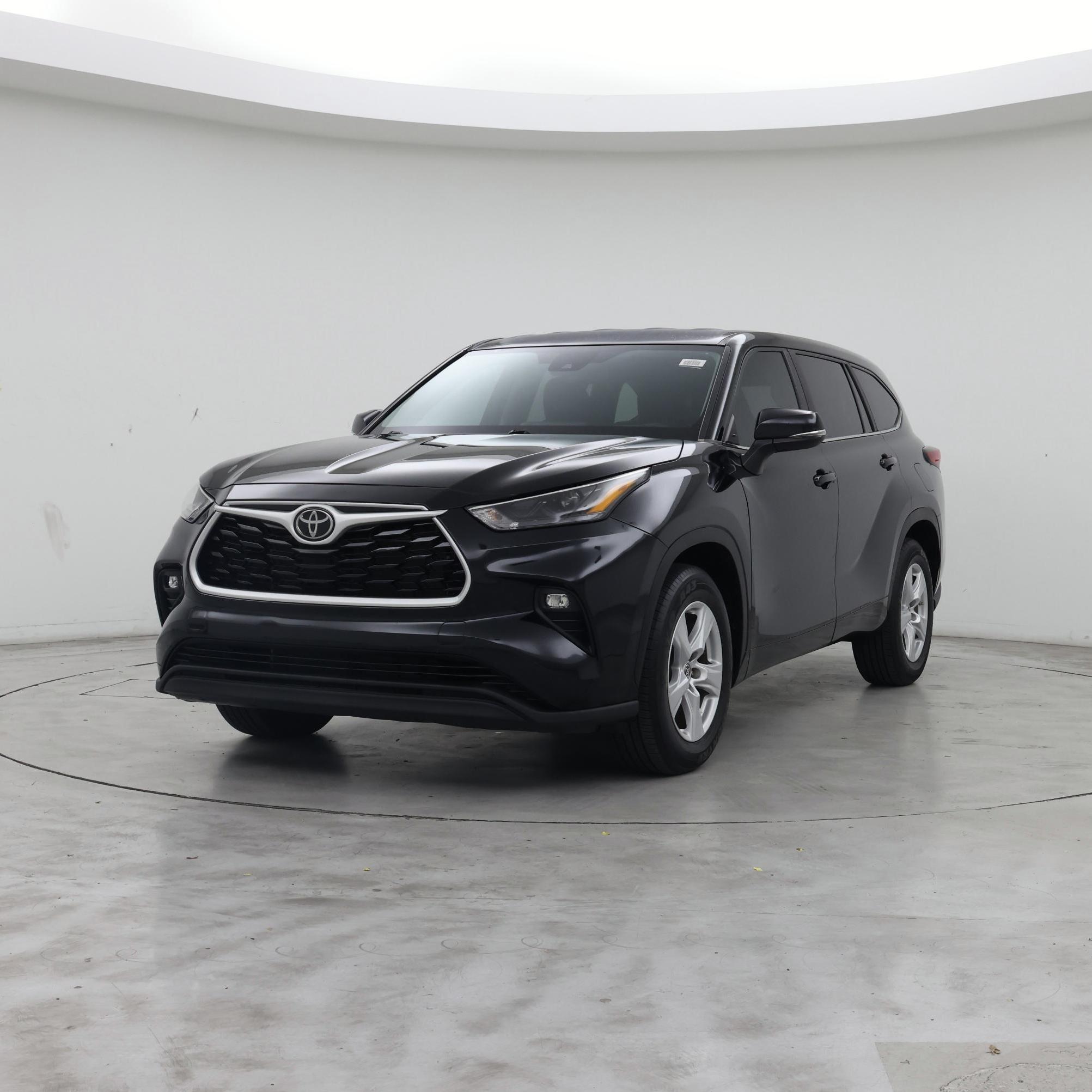 Thumbnail: 2023 Toyota Highlander - 4