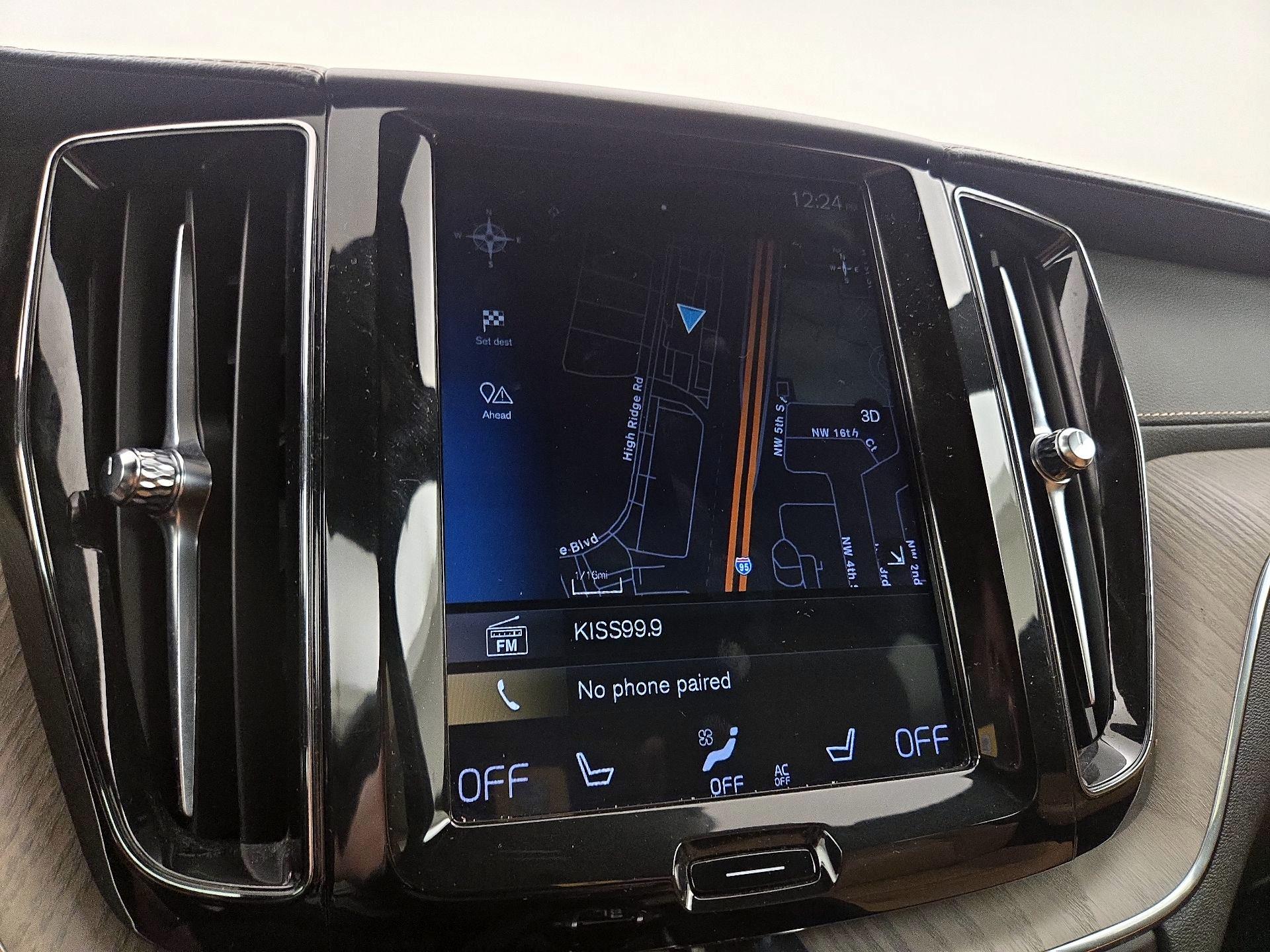 Thumbnail: 2019 Volvo XC60 - 14