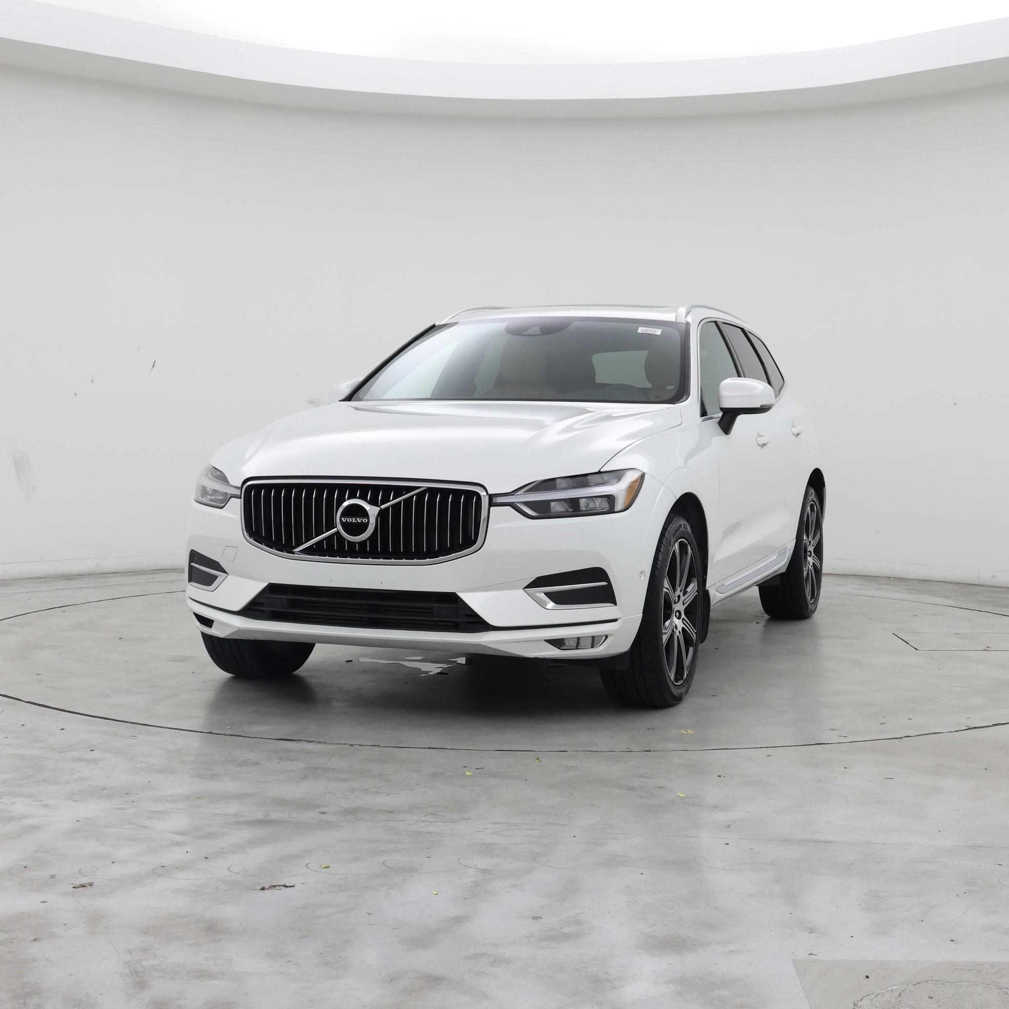 Thumbnail: 2019 Volvo XC60 - 4