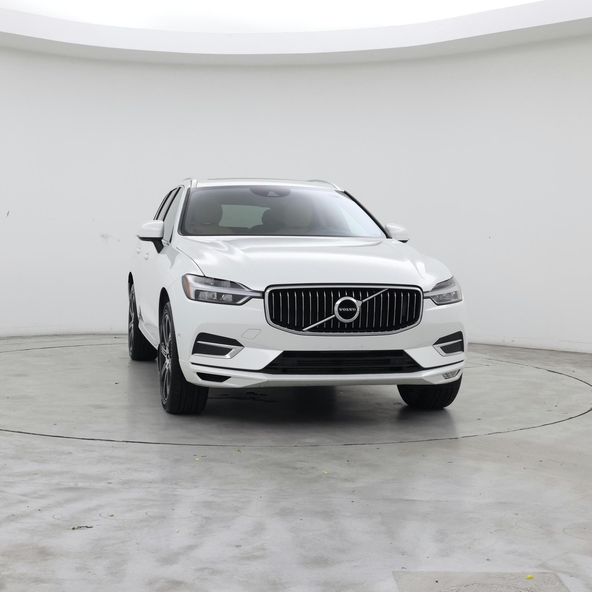 Thumbnail: 2019 Volvo XC60 - 5
