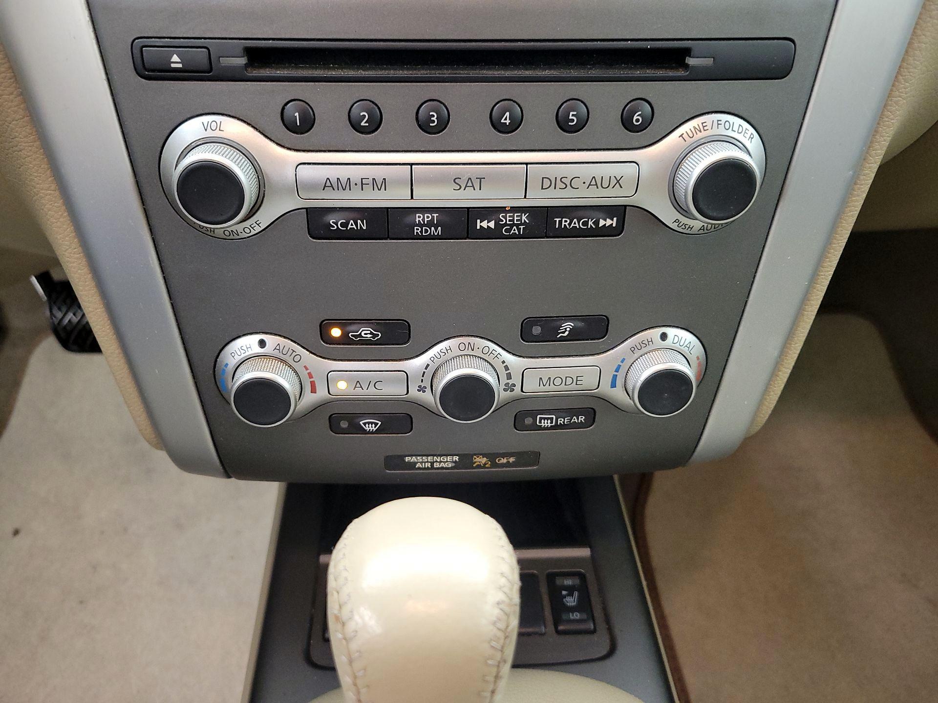 Thumbnail: 2014 Nissan Murano - 17