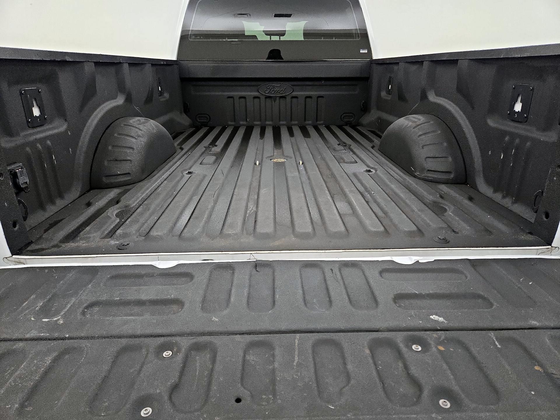 Thumbnail: 2021 Ford F-250 - 20