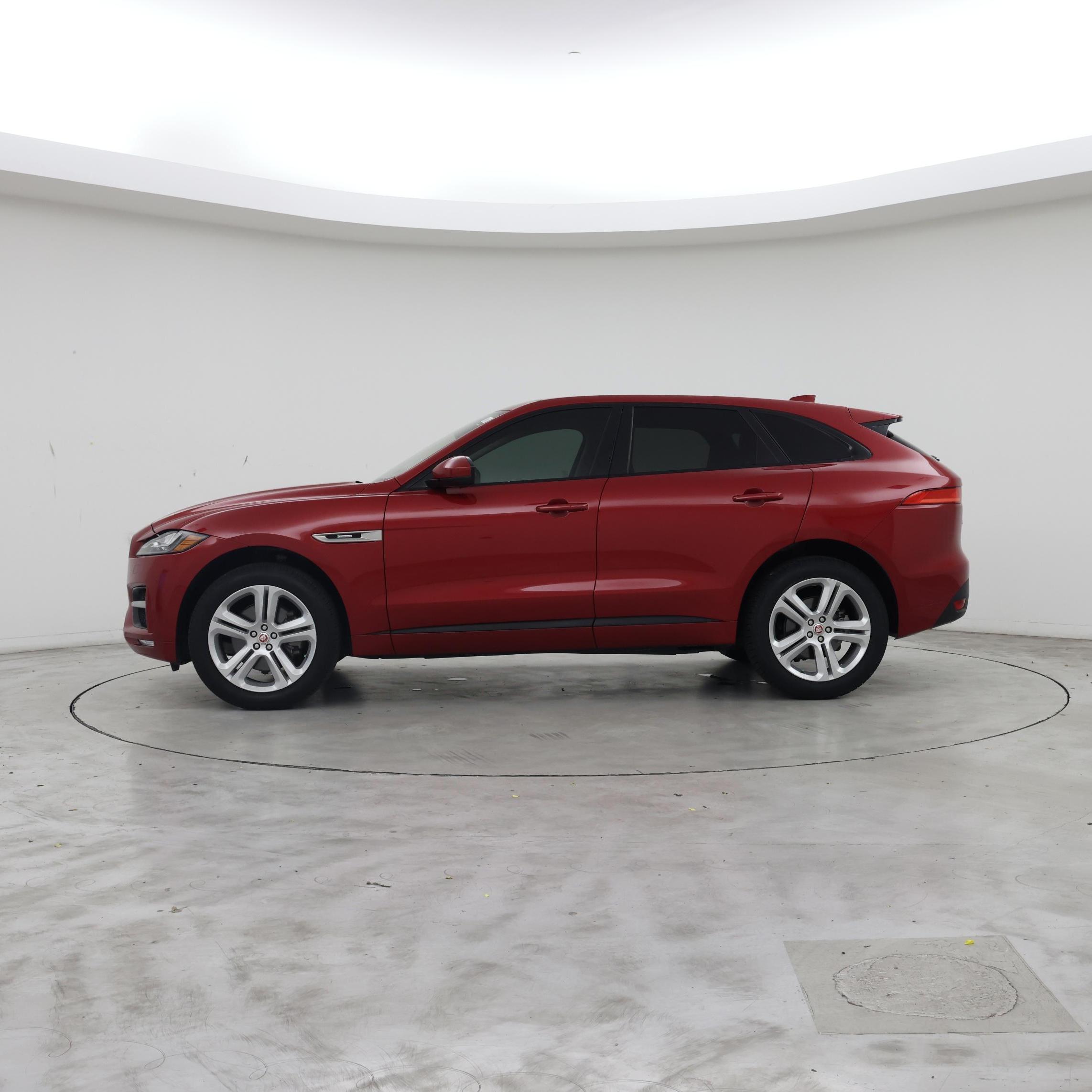 Thumbnail: 2018 Jaguar F-Pace - 3