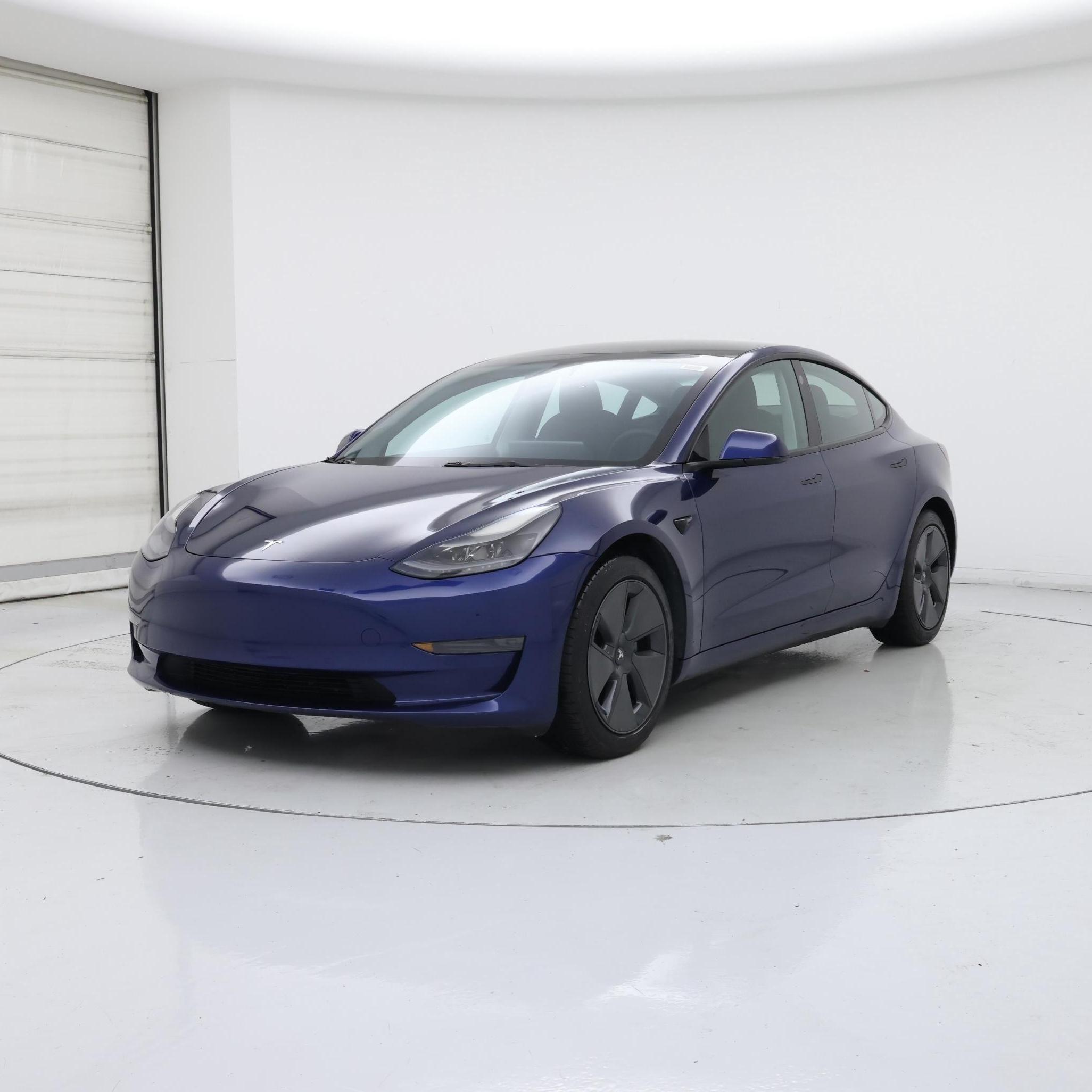 Thumbnail: 2021 Tesla Model 3 - 4