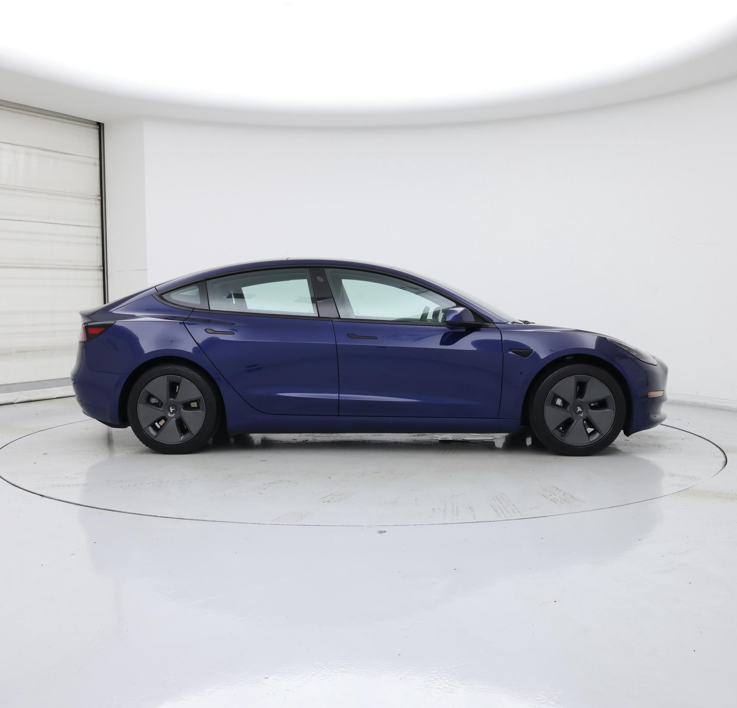 Thumbnail: 2021 Tesla Model 3 - 7