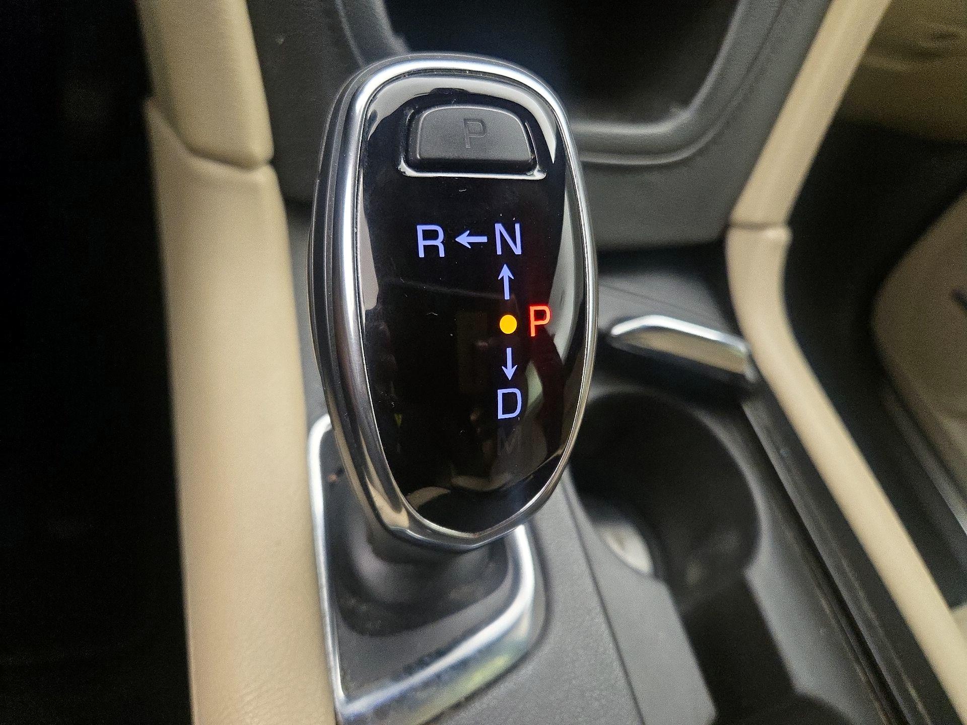 Thumbnail: 2017 Cadillac XT5 - 18
