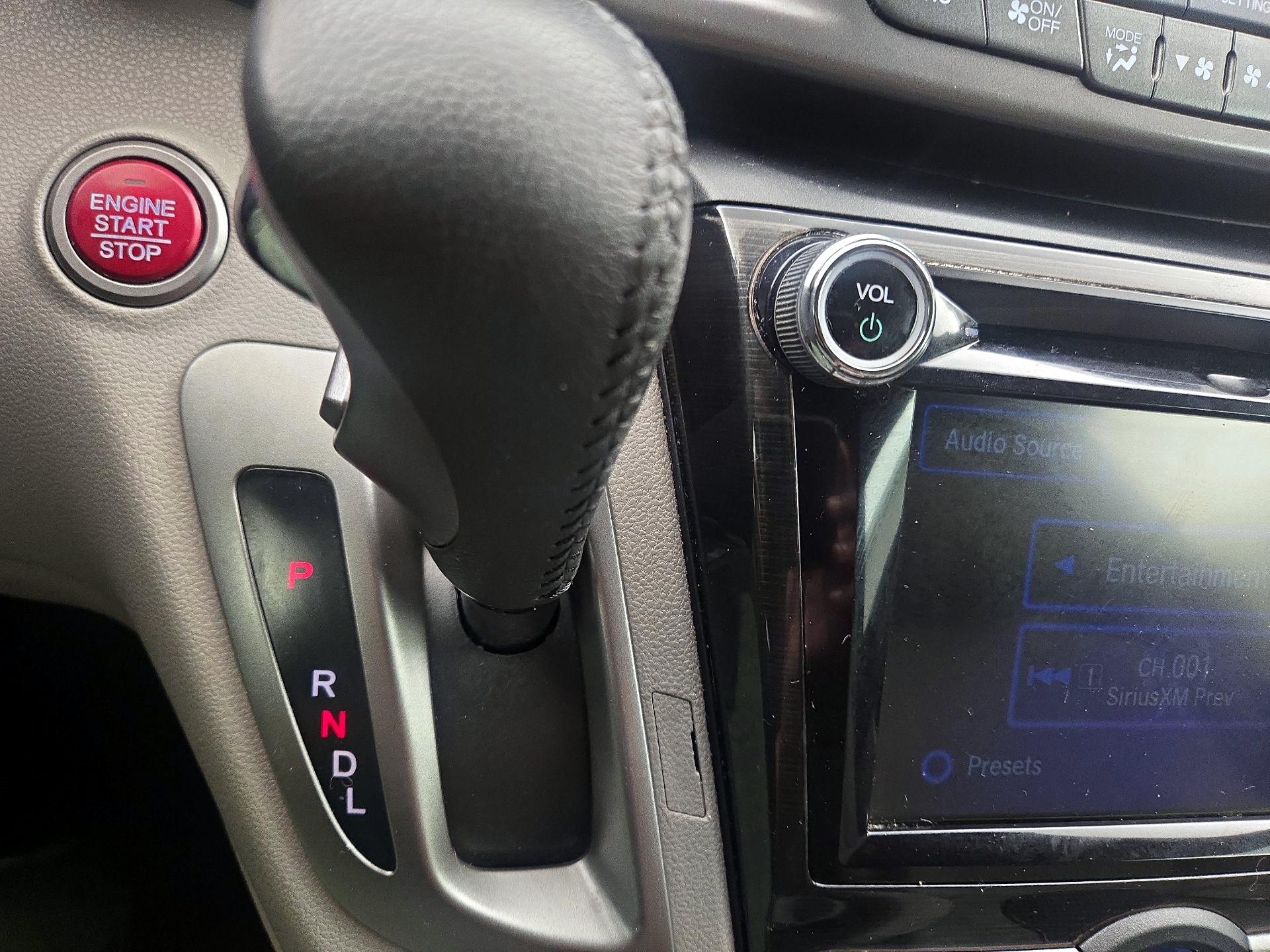 Thumbnail: 2015 Honda Odyssey - 18