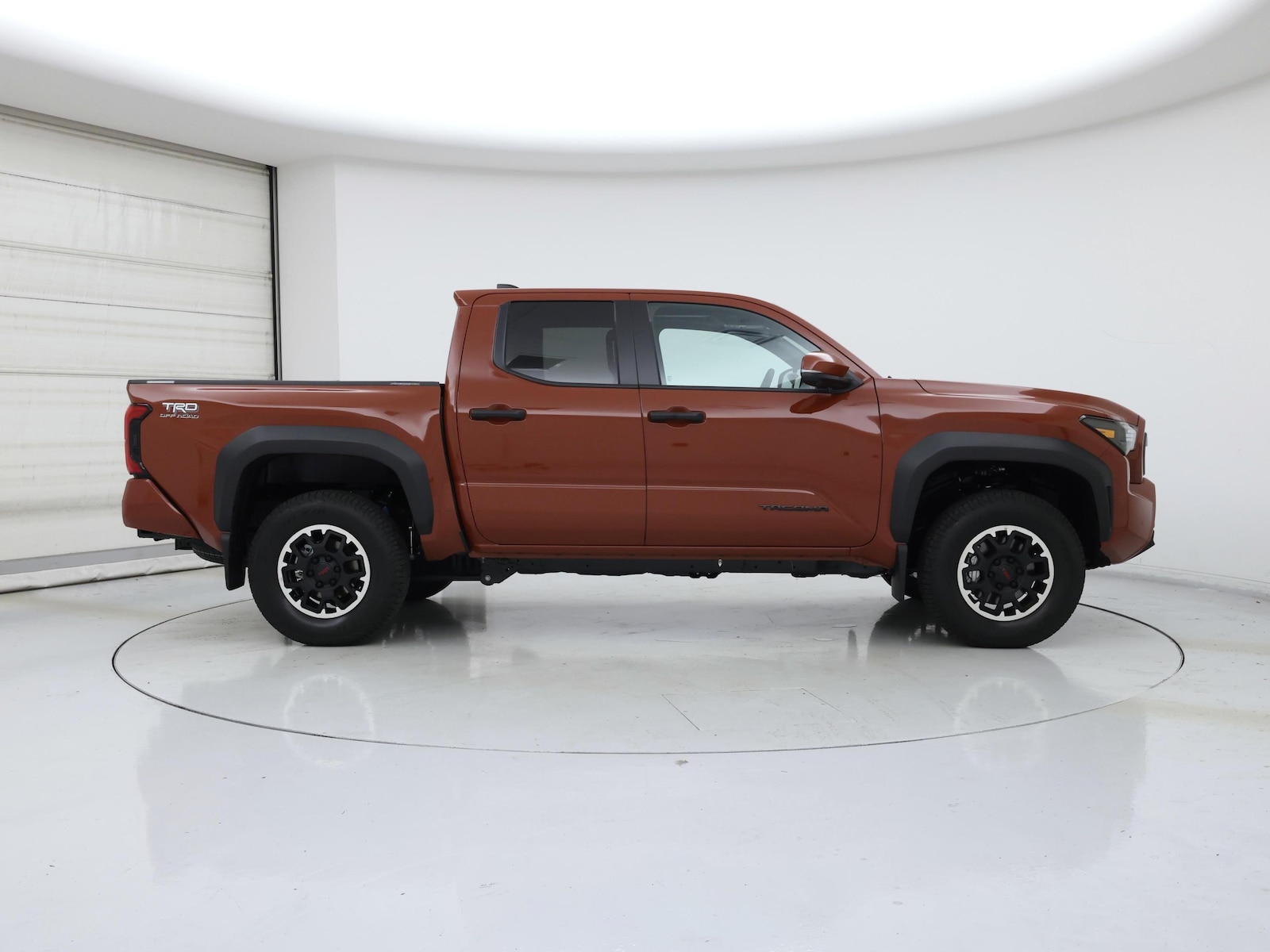 2025 Toyota Tacoma TRD Off Road - Photo 8