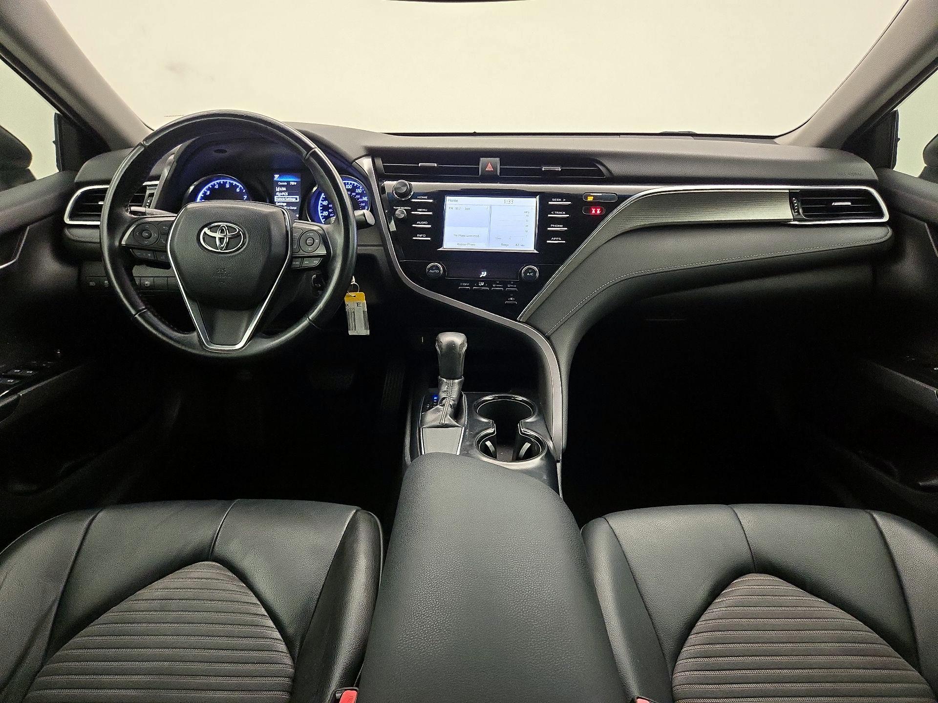 Thumbnail: 2018 Toyota Camry - 9