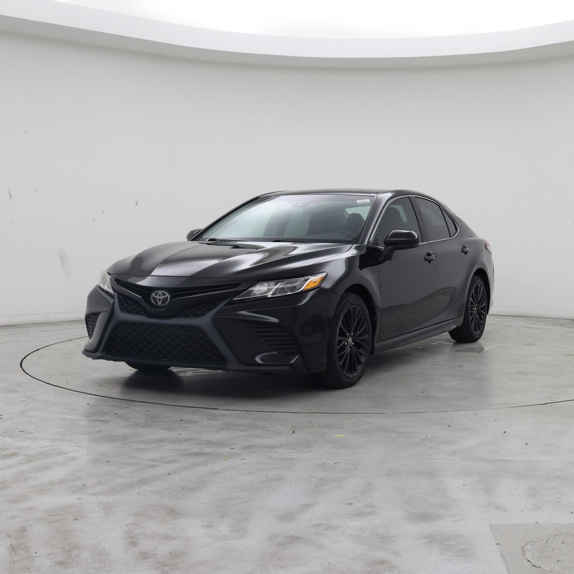 Thumbnail: 2018 Toyota Camry - 4