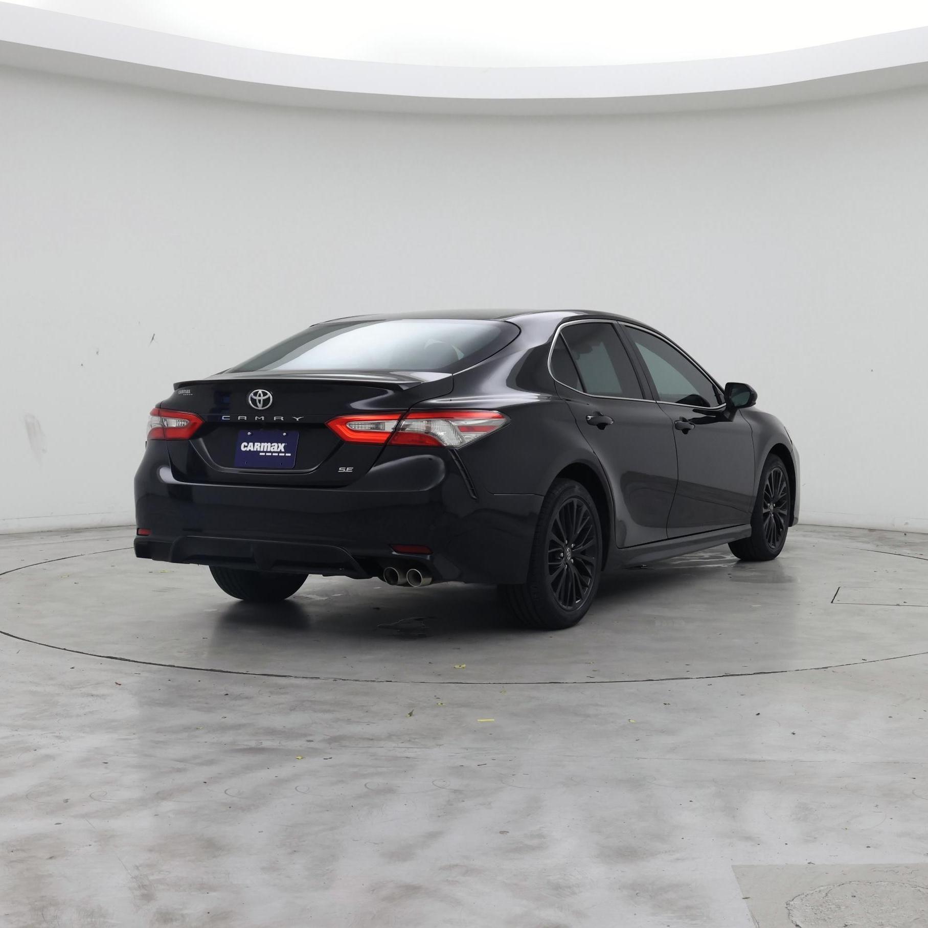 Thumbnail: 2018 Toyota Camry - 8