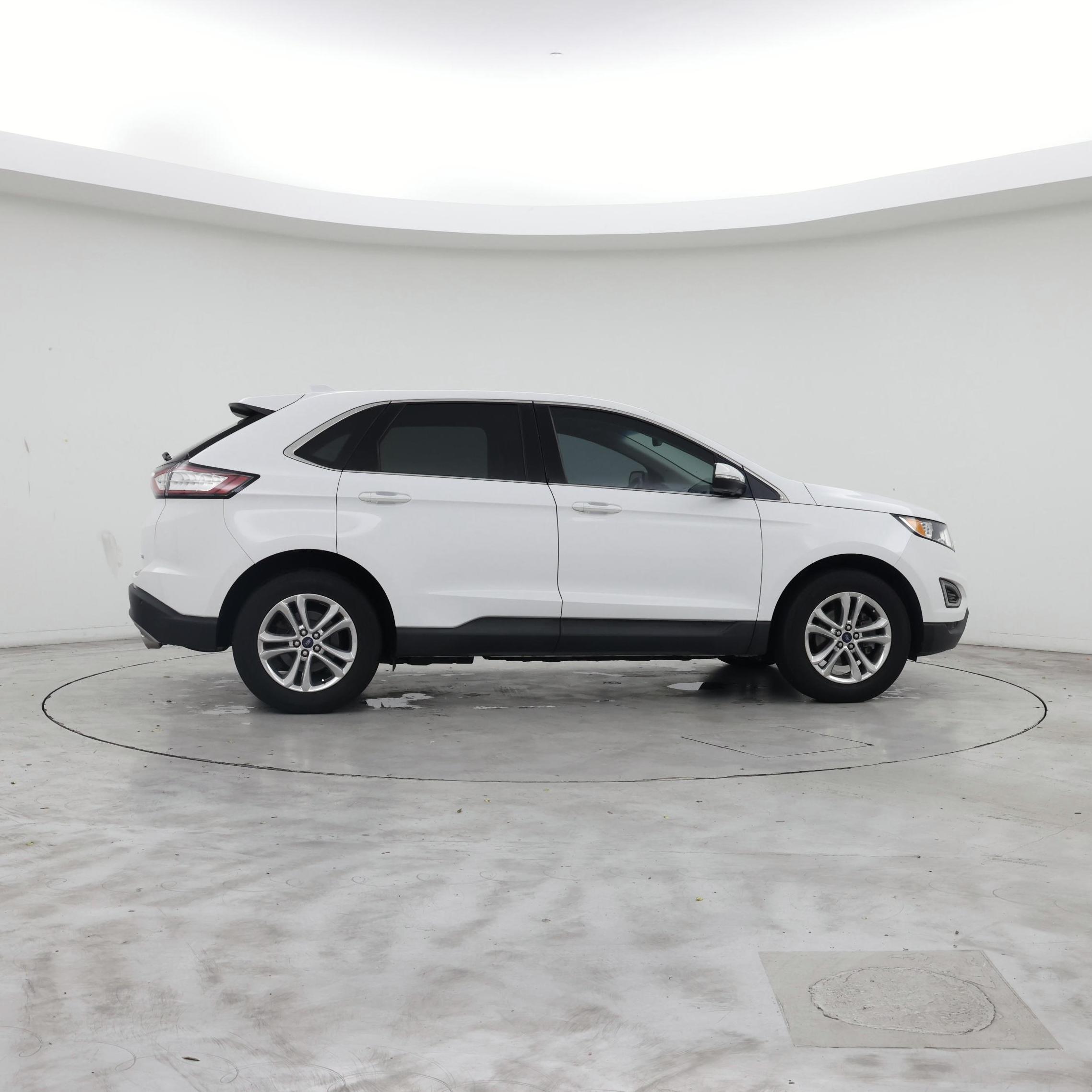 Thumbnail: 2017 Ford Edge - 7