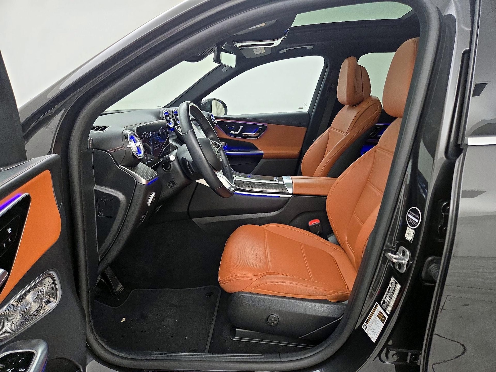 2023 Mercedes-Benz GLC GLC 300 - Photo 12