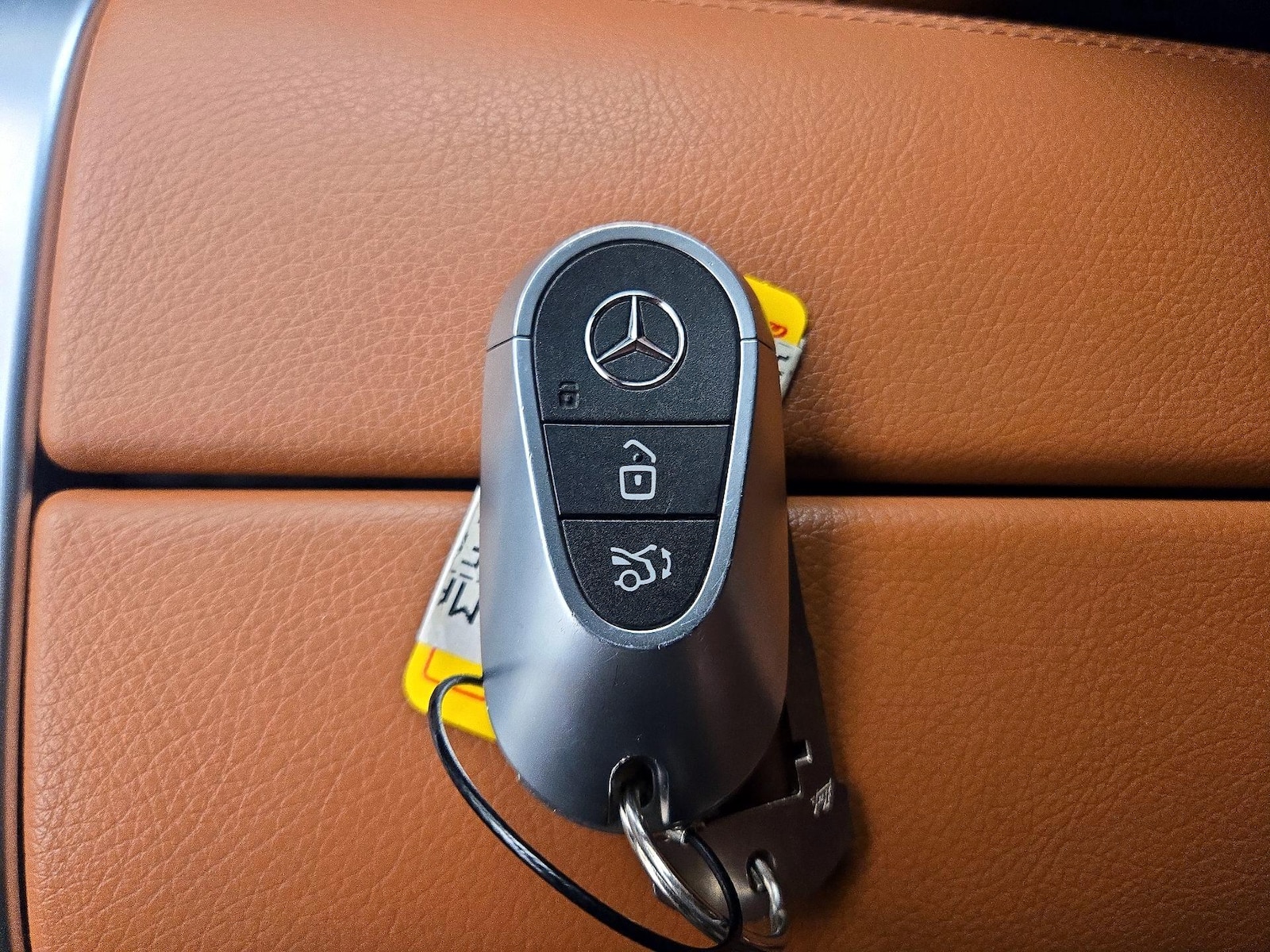 2023 Mercedes-Benz GLC GLC 300 - Photo 25