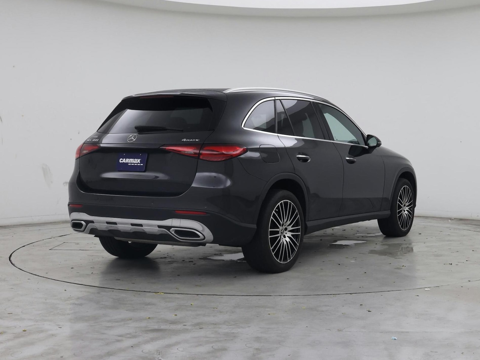 2023 Mercedes-Benz GLC GLC 300 - Photo 9