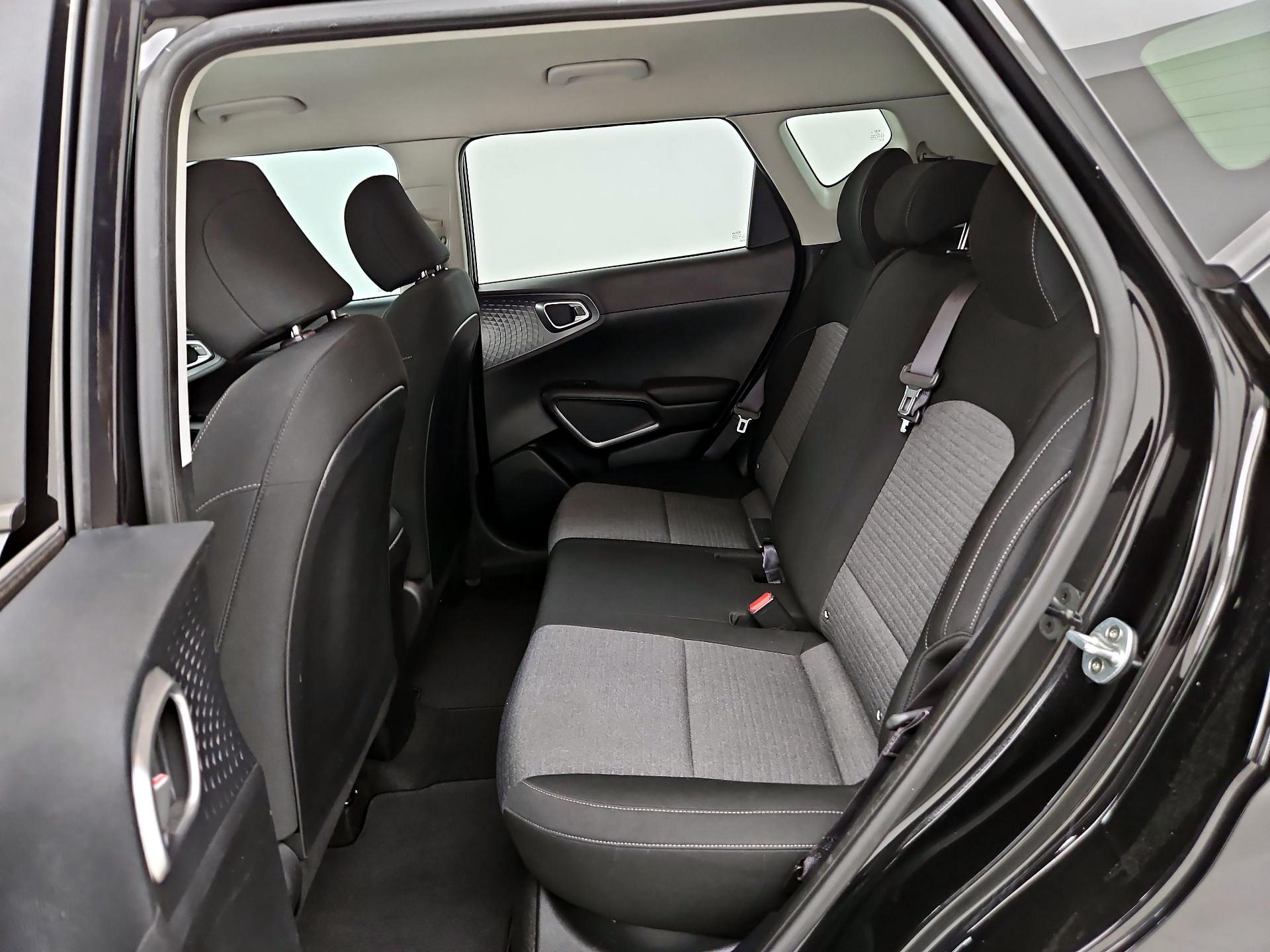 Thumbnail: 2020 Kia Soul - 17
