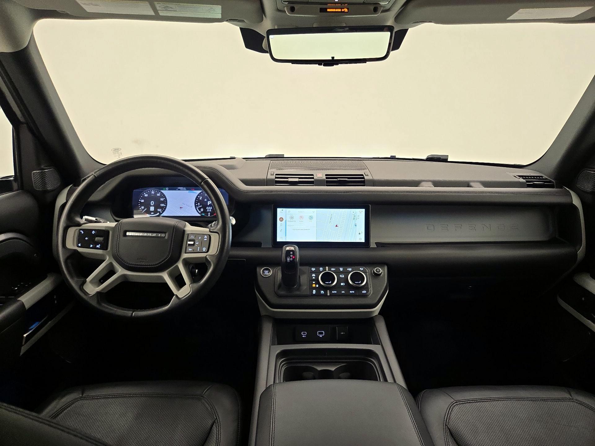 Thumbnail: 2020 Land Rover Defender - 9