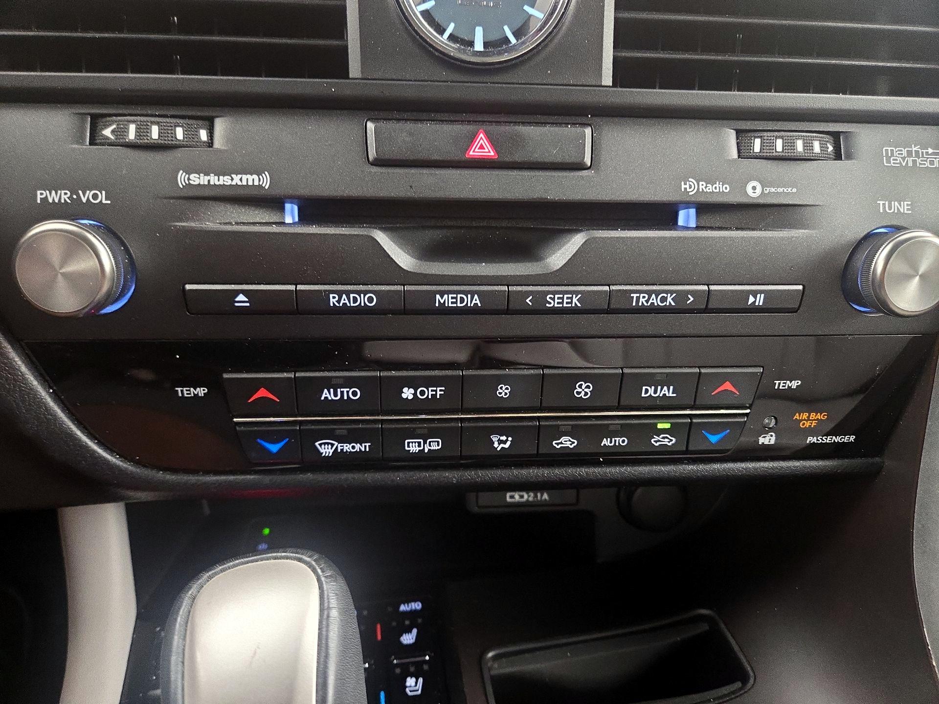 Thumbnail: 2022 Lexus RX - 16