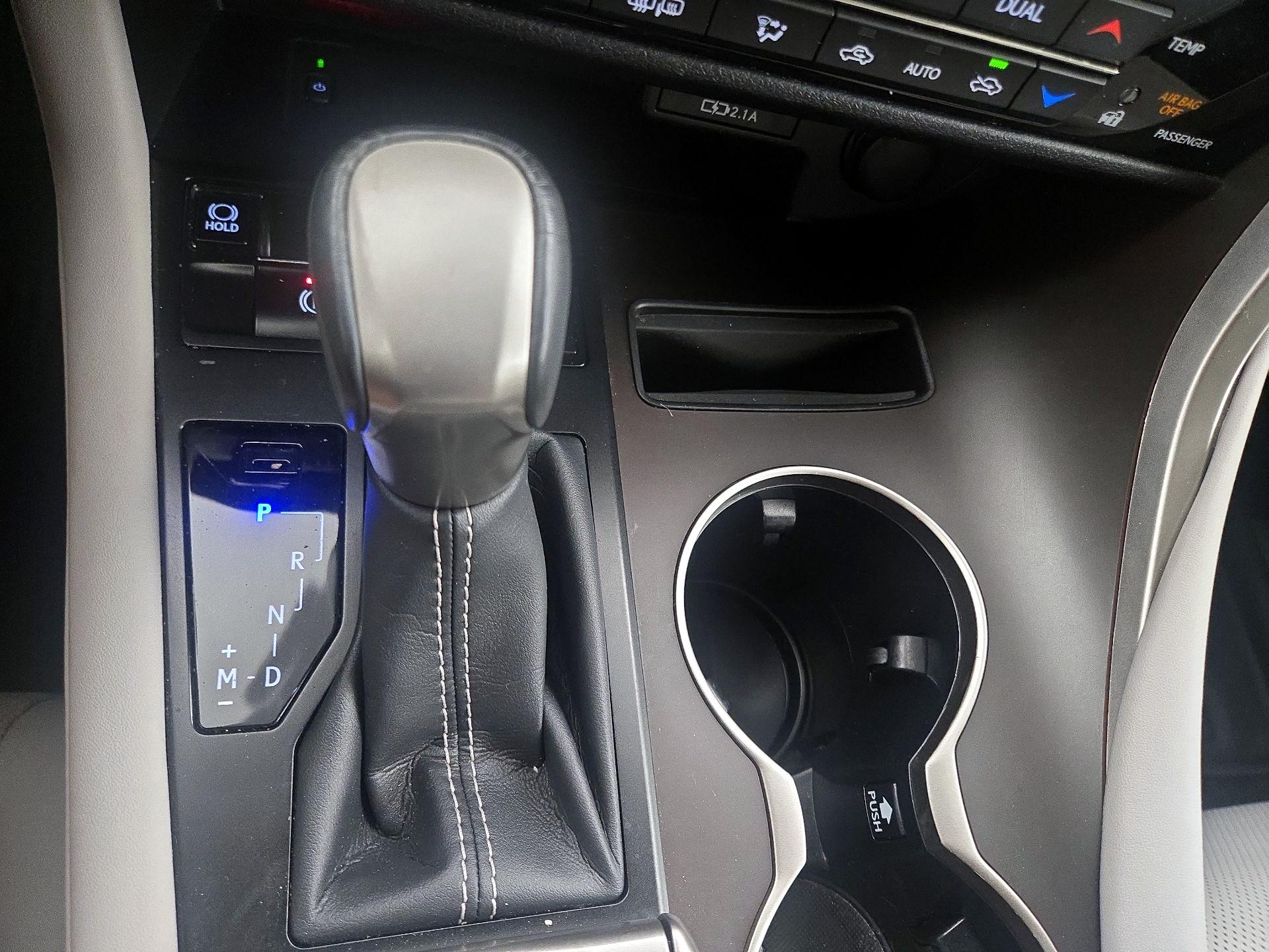 Thumbnail: 2022 Lexus RX - 17