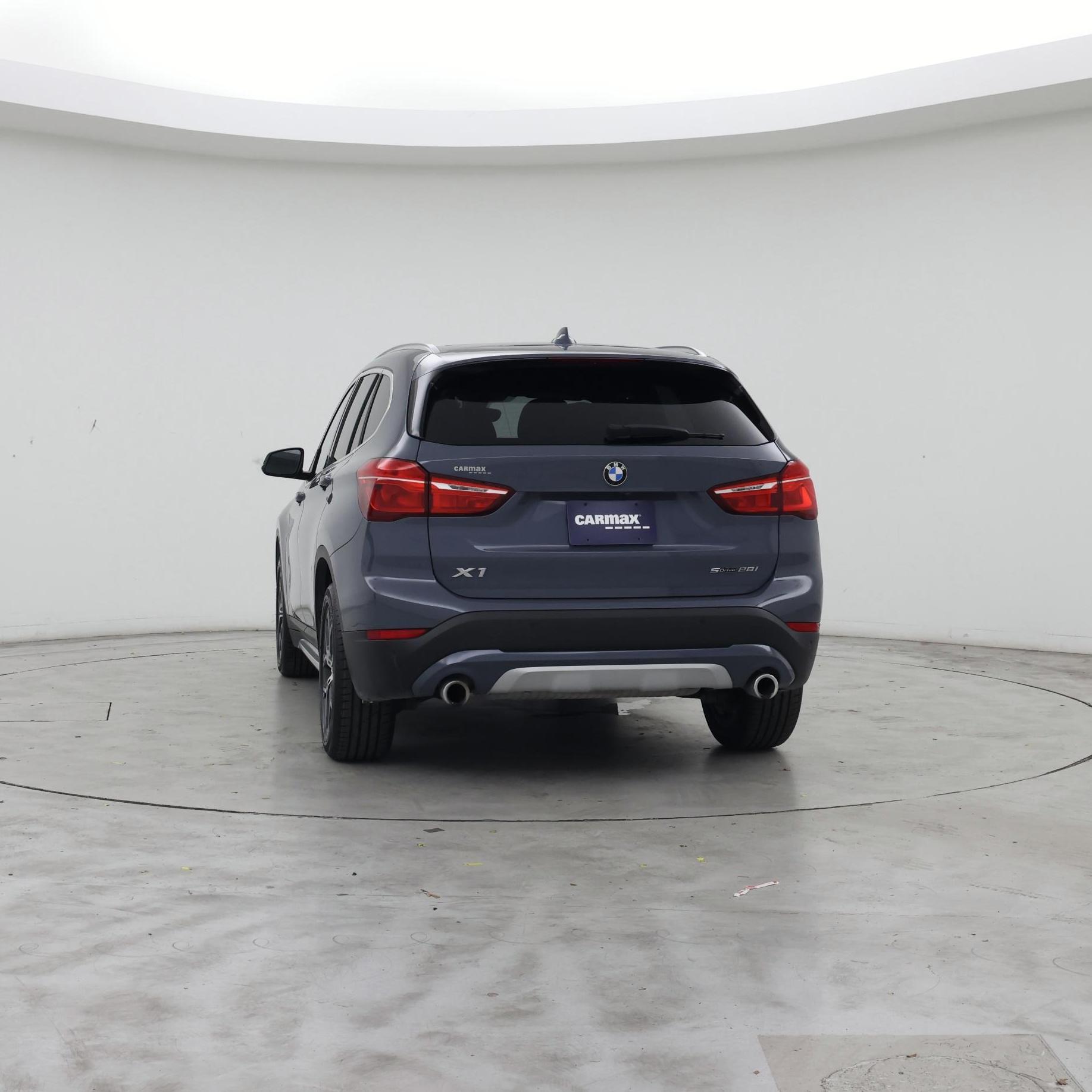 Thumbnail: 2021 BMW X1 - 6