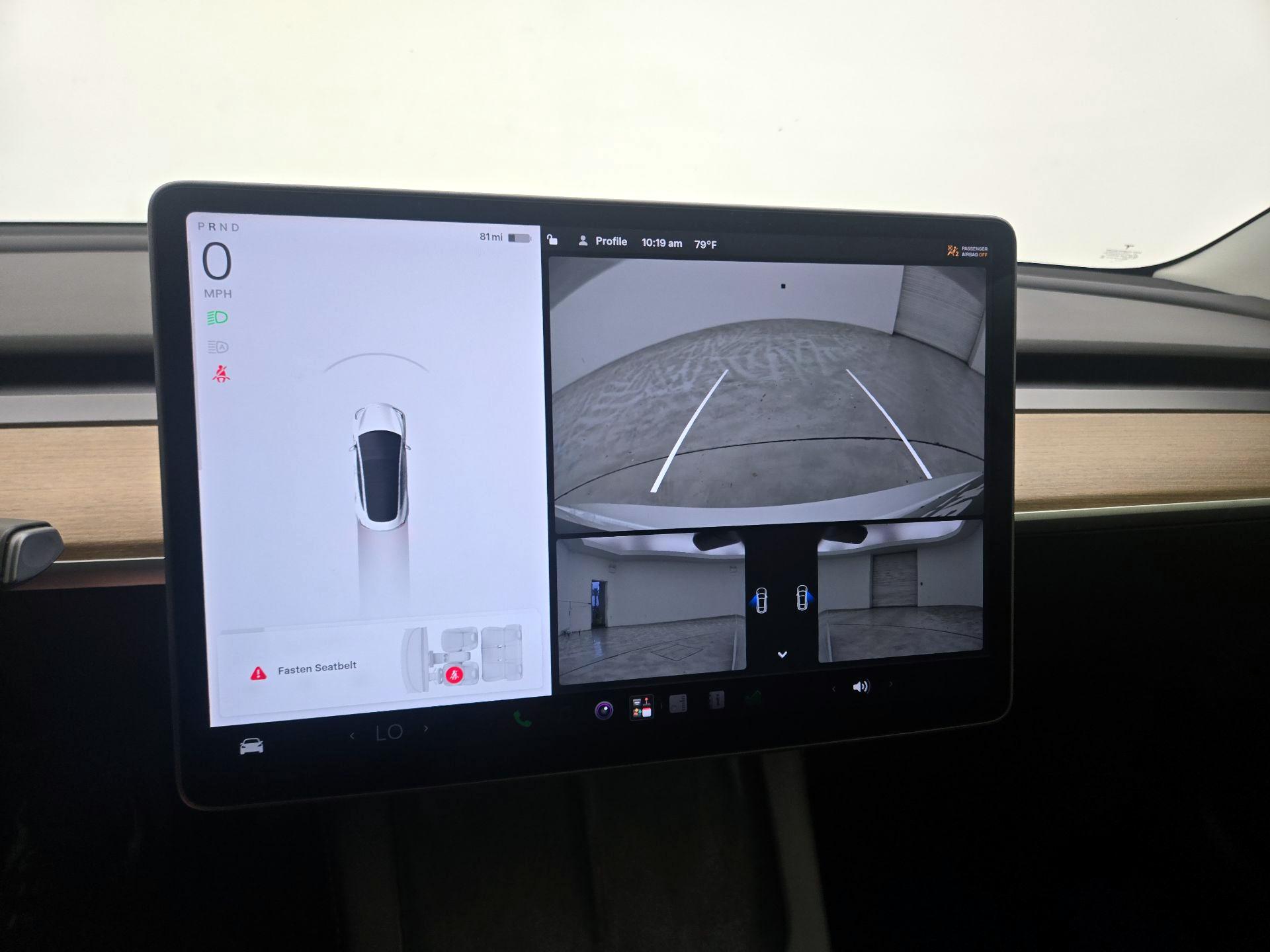 Thumbnail: 2022 Tesla Model 3 - 14