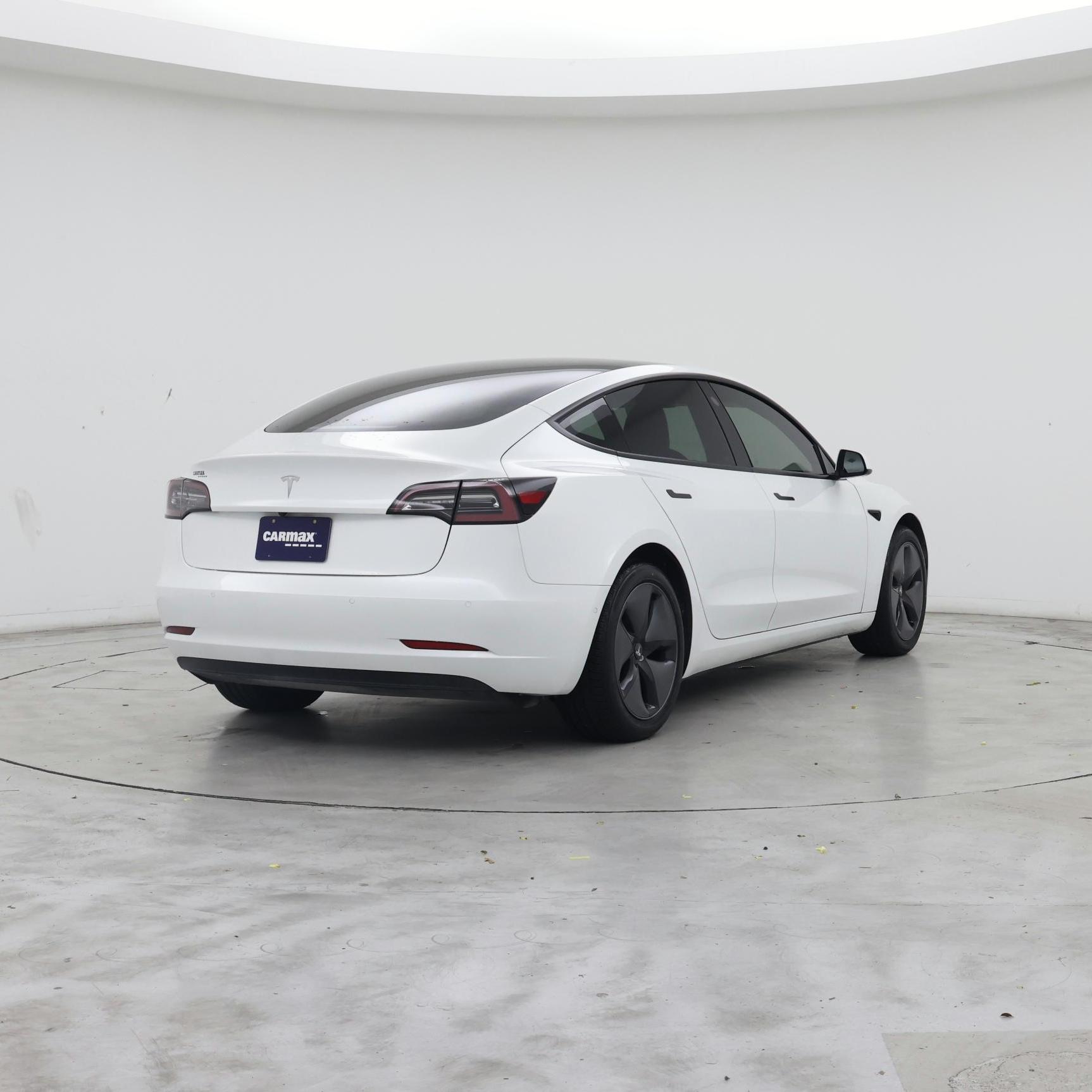 Thumbnail: 2022 Tesla Model 3 - 8