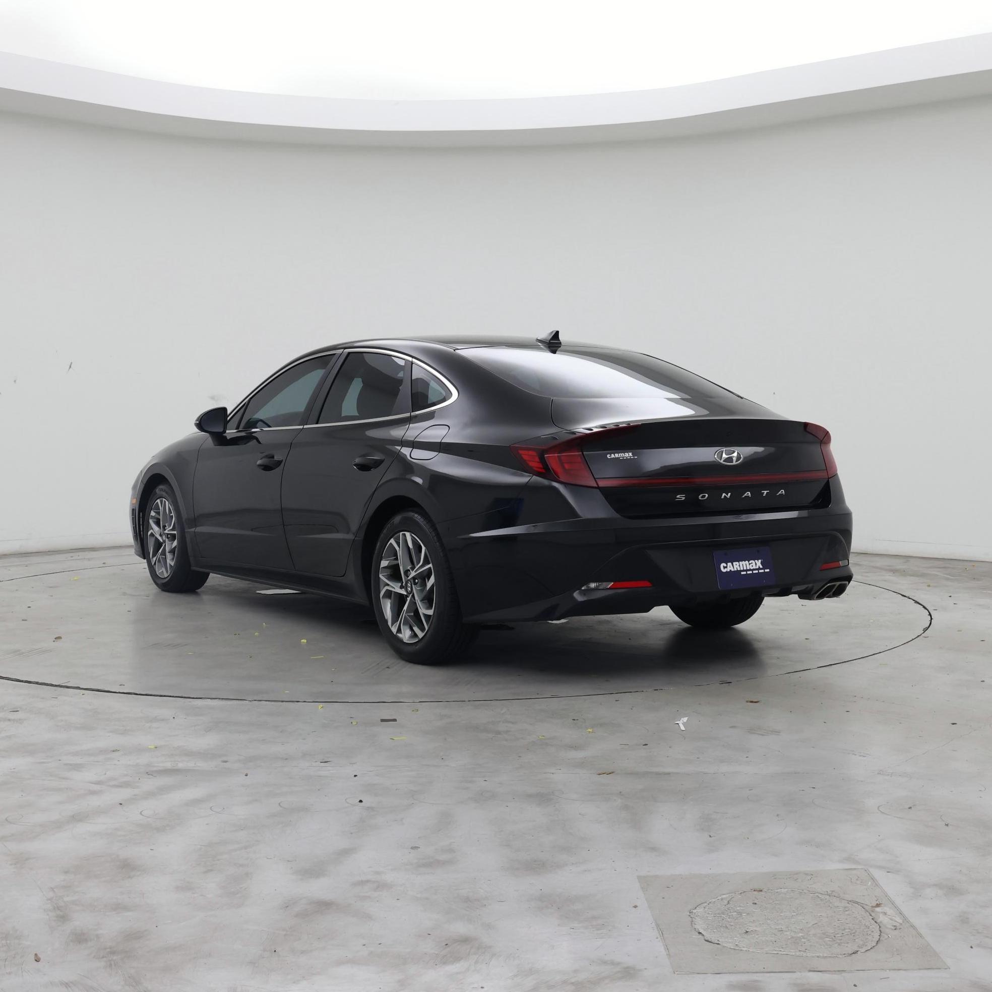 Thumbnail: 2022 Hyundai Sonata - 2