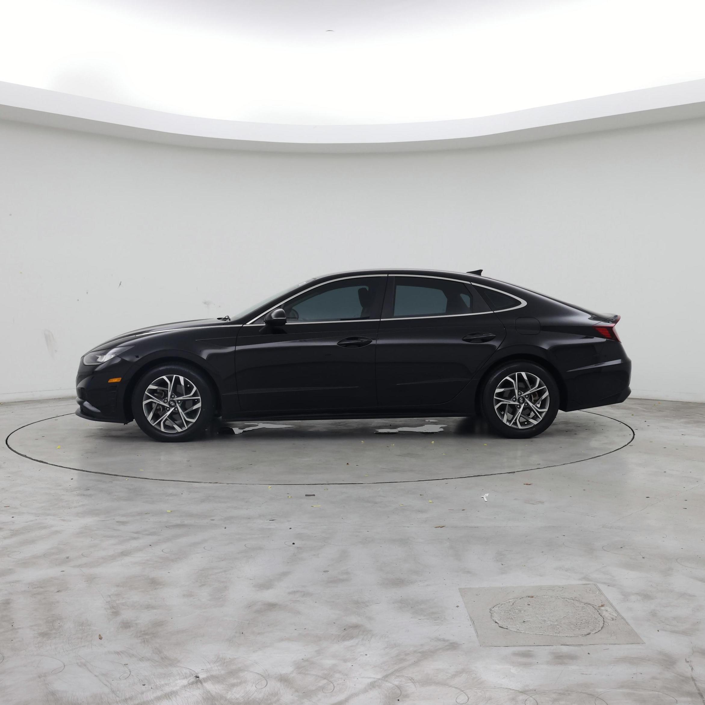 Thumbnail: 2022 Hyundai Sonata - 3