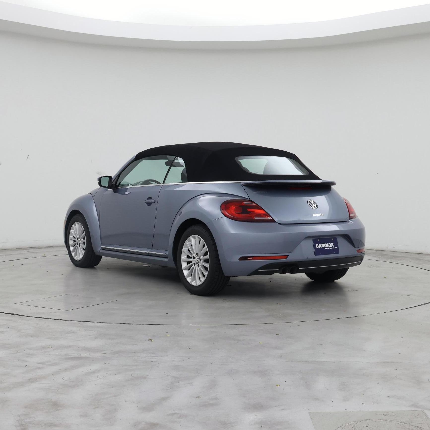 Thumbnail: 2019 Volkswagen Beetle - 2