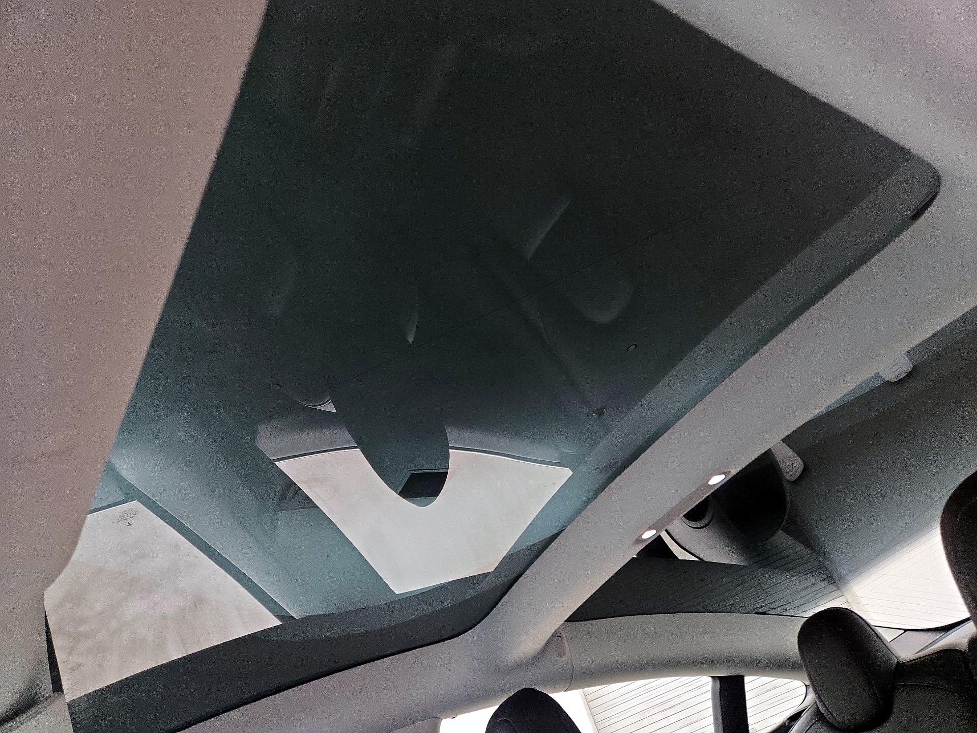 Thumbnail: 2019 Tesla Model 3 - 19