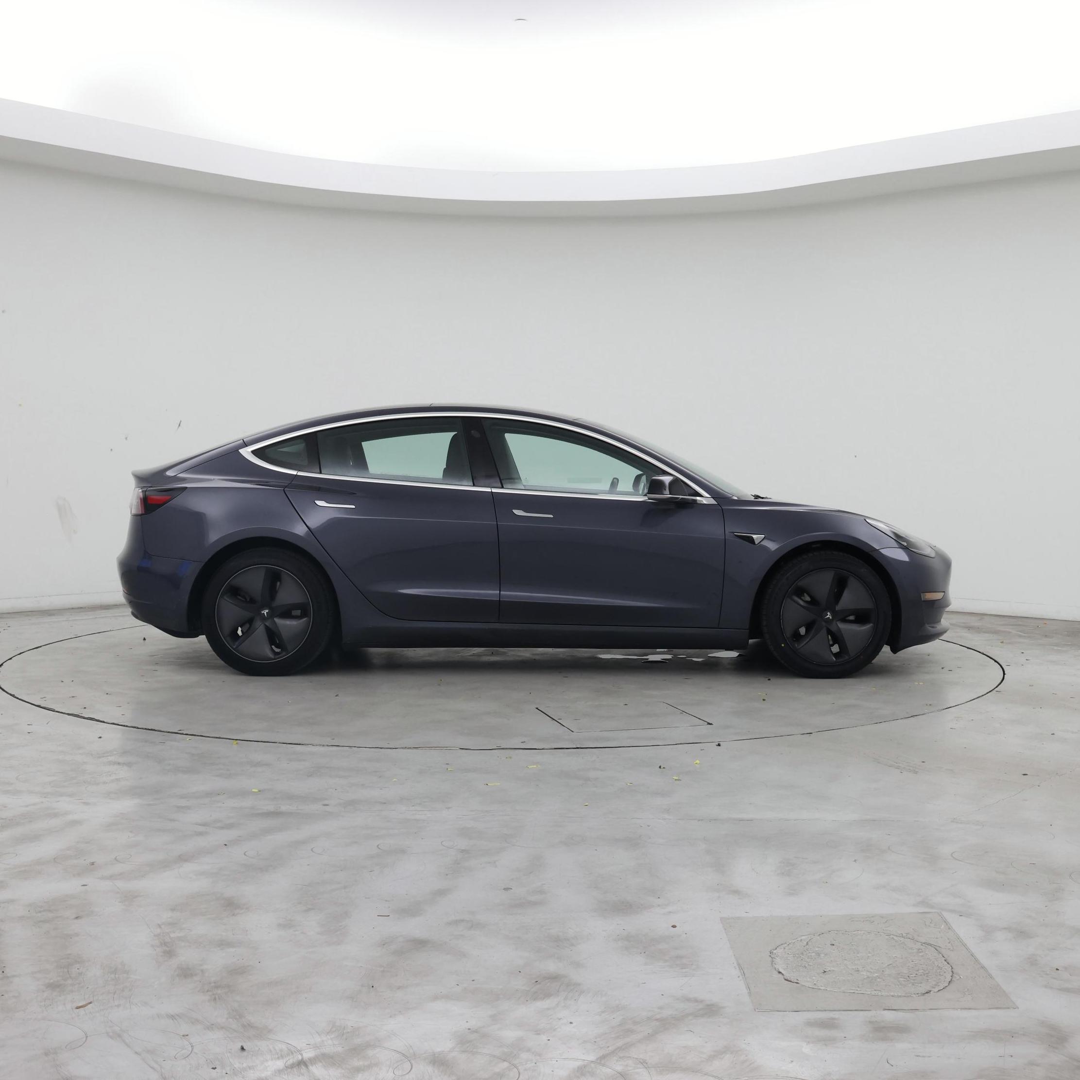 Thumbnail: 2019 Tesla Model 3 - 7