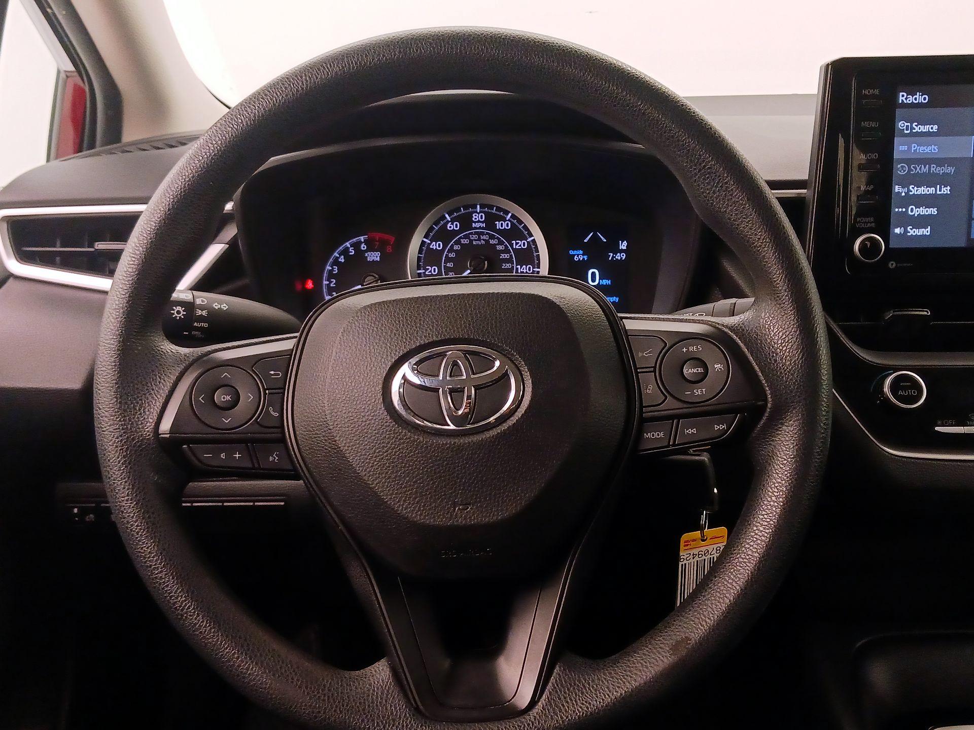 Thumbnail: 2022 Toyota Corolla - 10