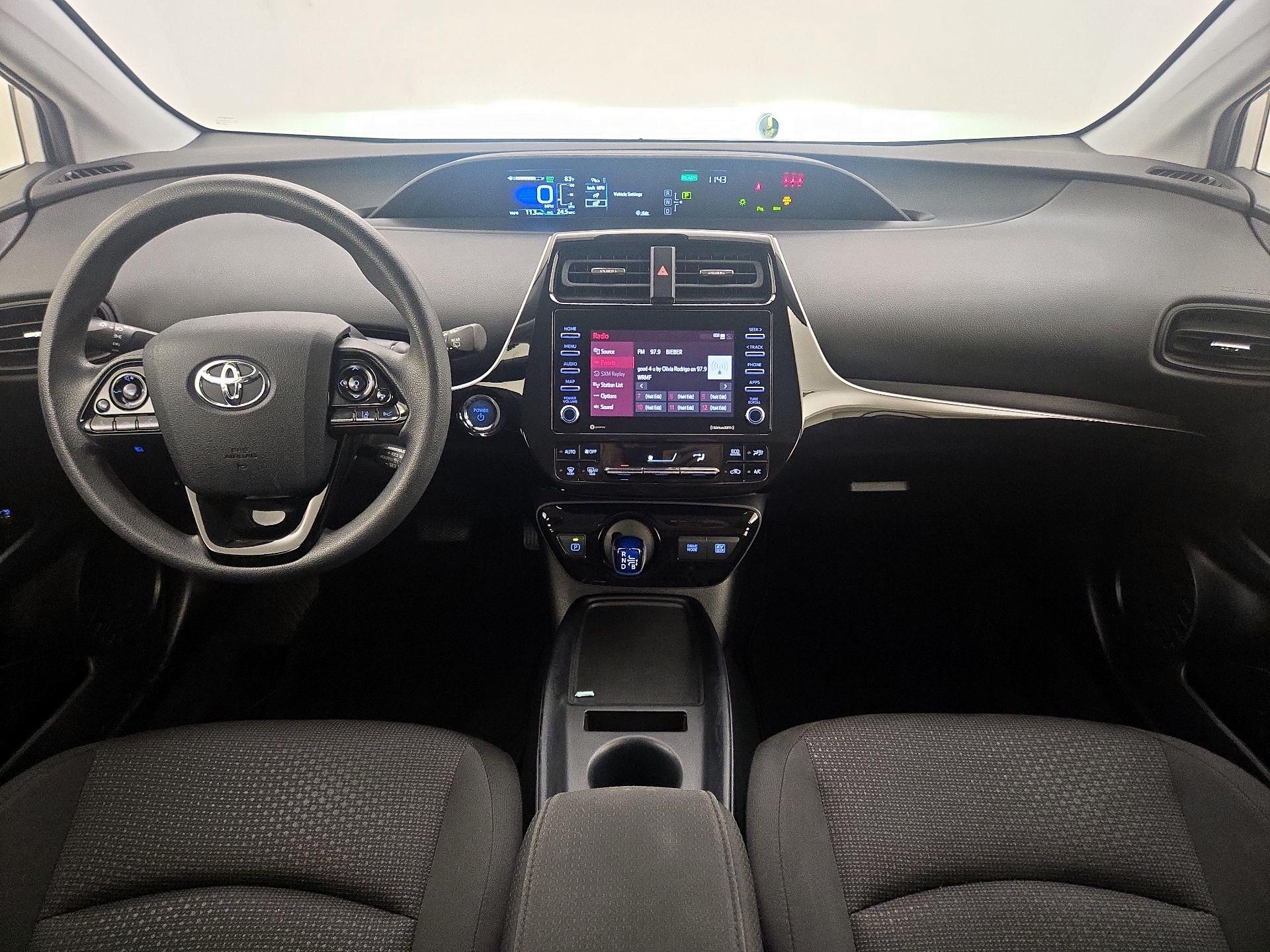 Thumbnail: 2022 Toyota Prius - 9