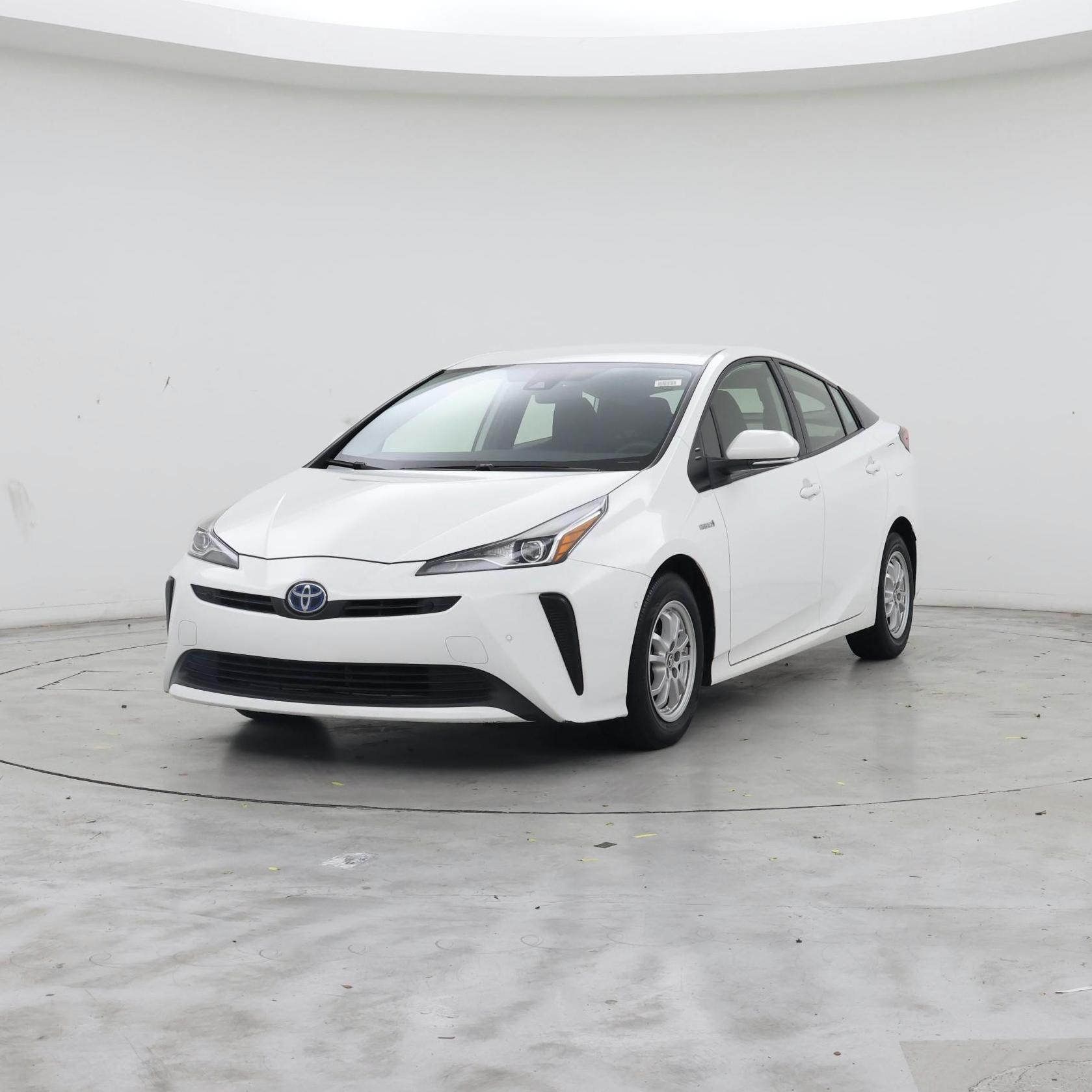 Thumbnail: 2022 Toyota Prius - 4