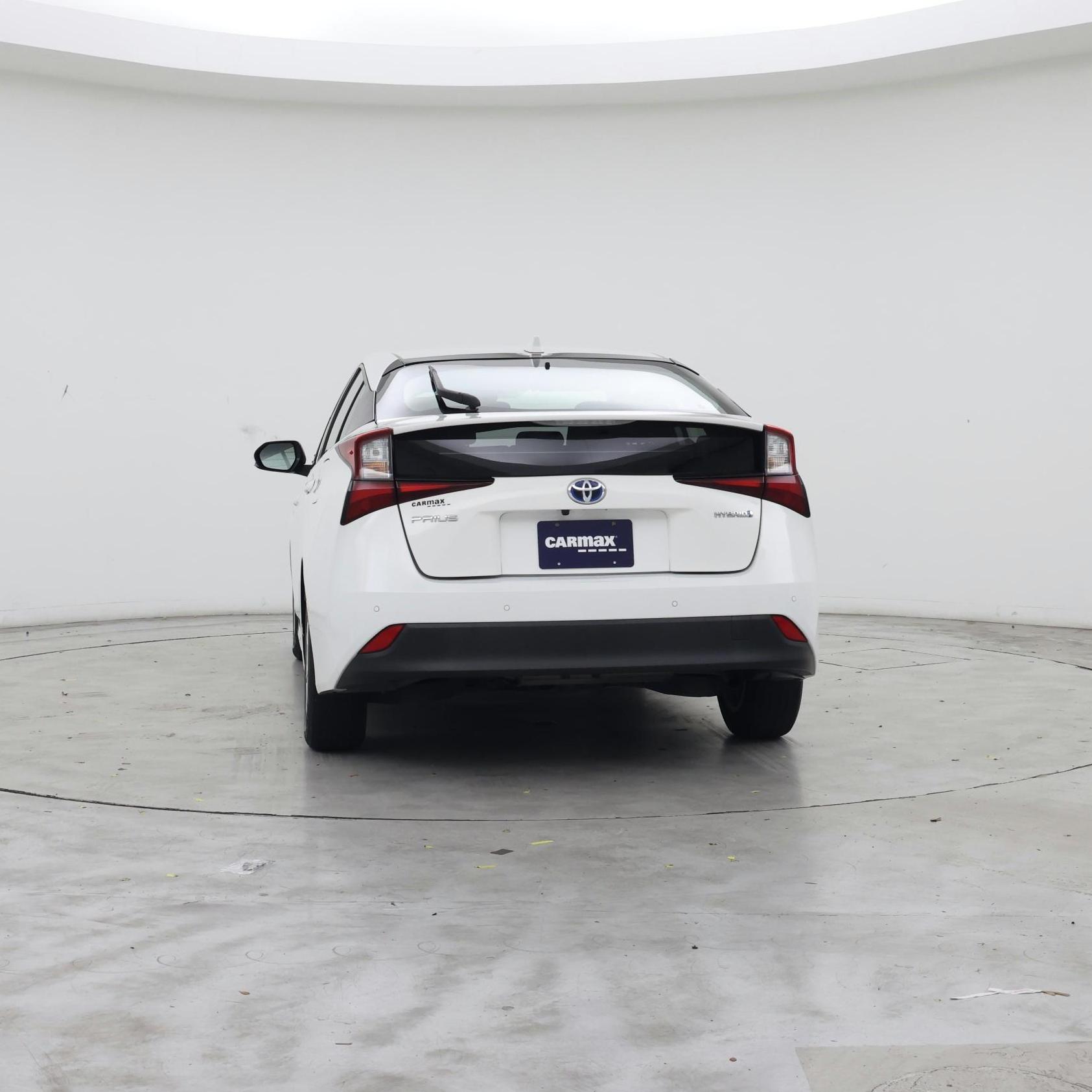 Thumbnail: 2022 Toyota Prius - 6