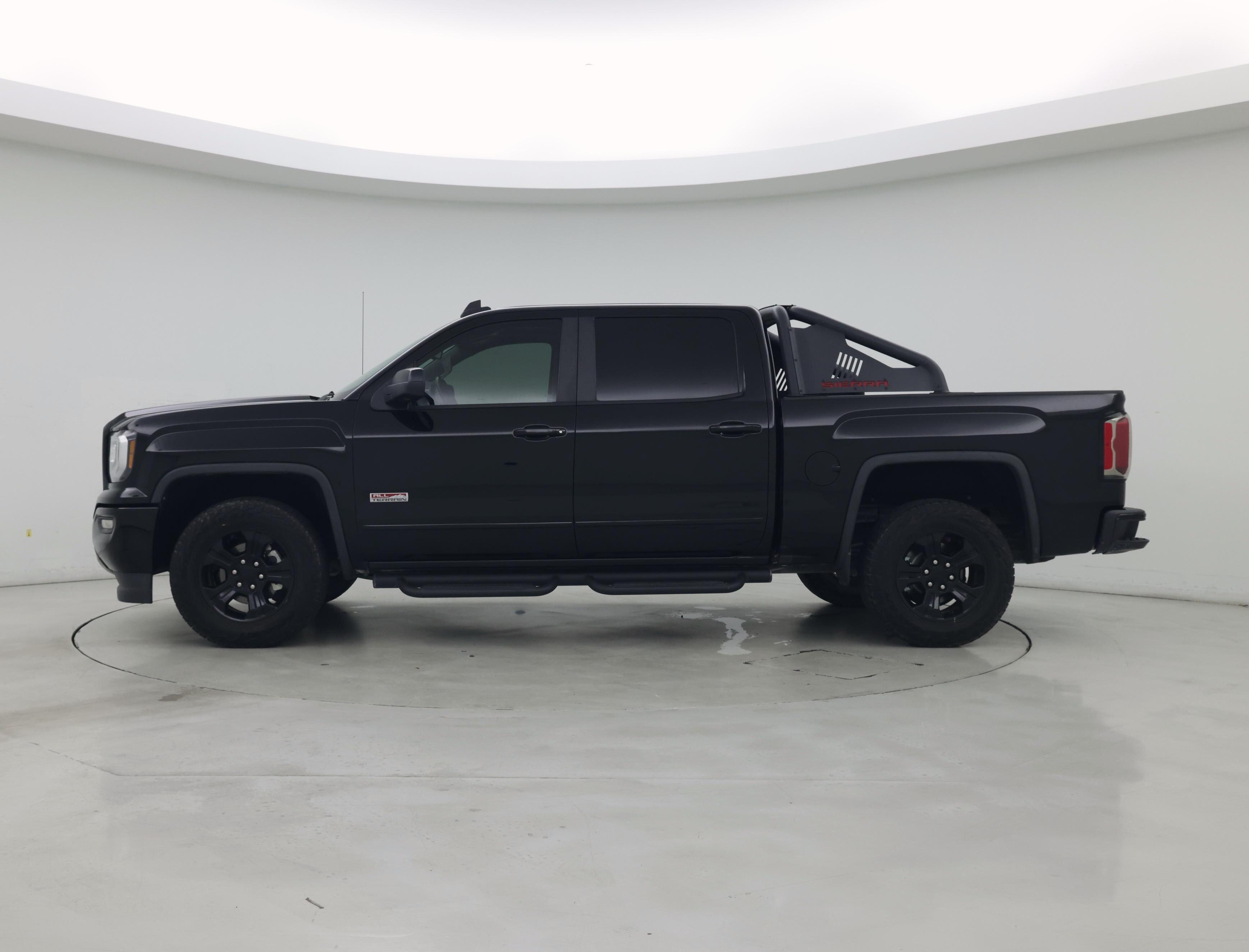 Thumbnail: 2017 GMC Sierra 1500 - 3