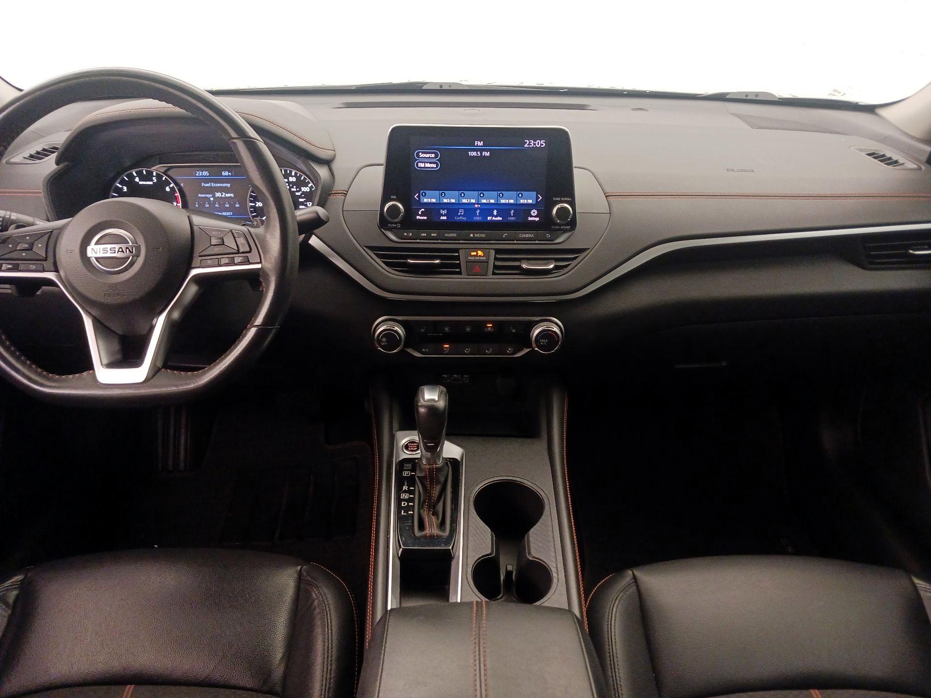 Thumbnail: 2022 Nissan Altima - 9