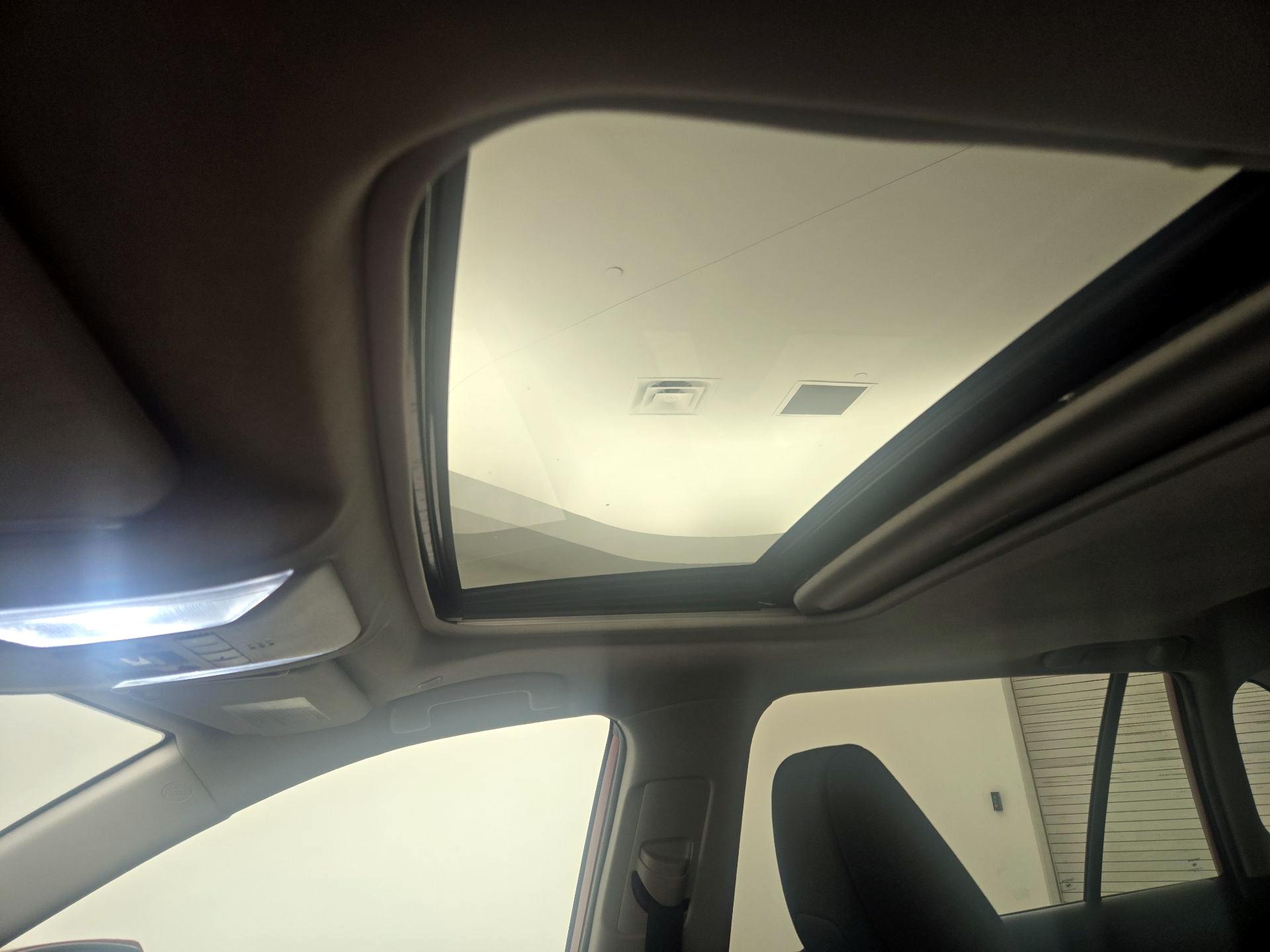 Thumbnail: 2023 Toyota RAV4 - 18