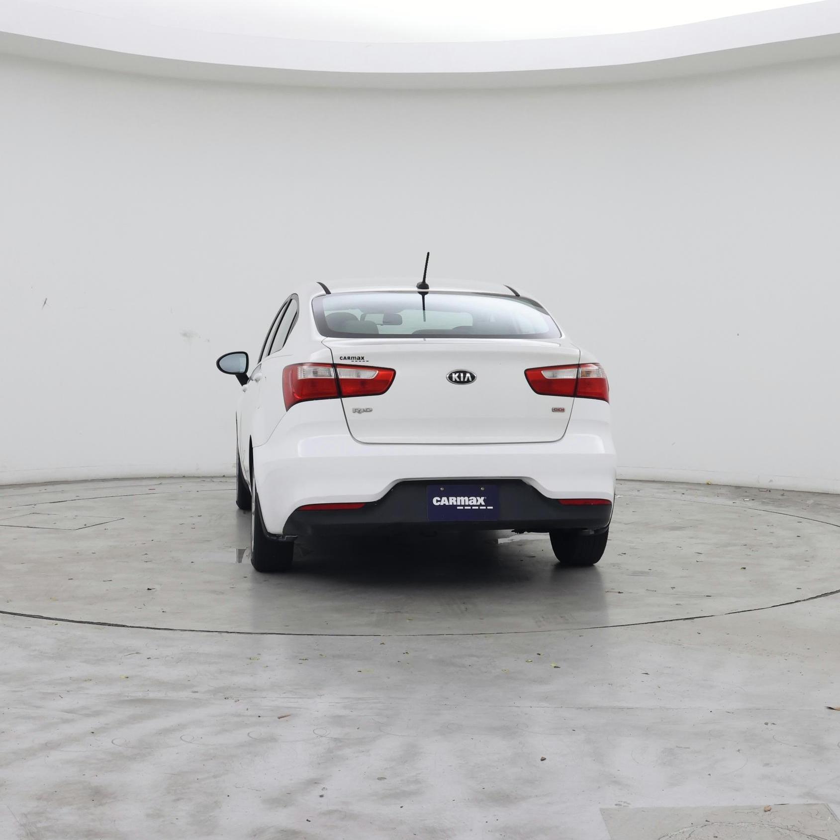 Thumbnail: 2016 Kia Rio - 6