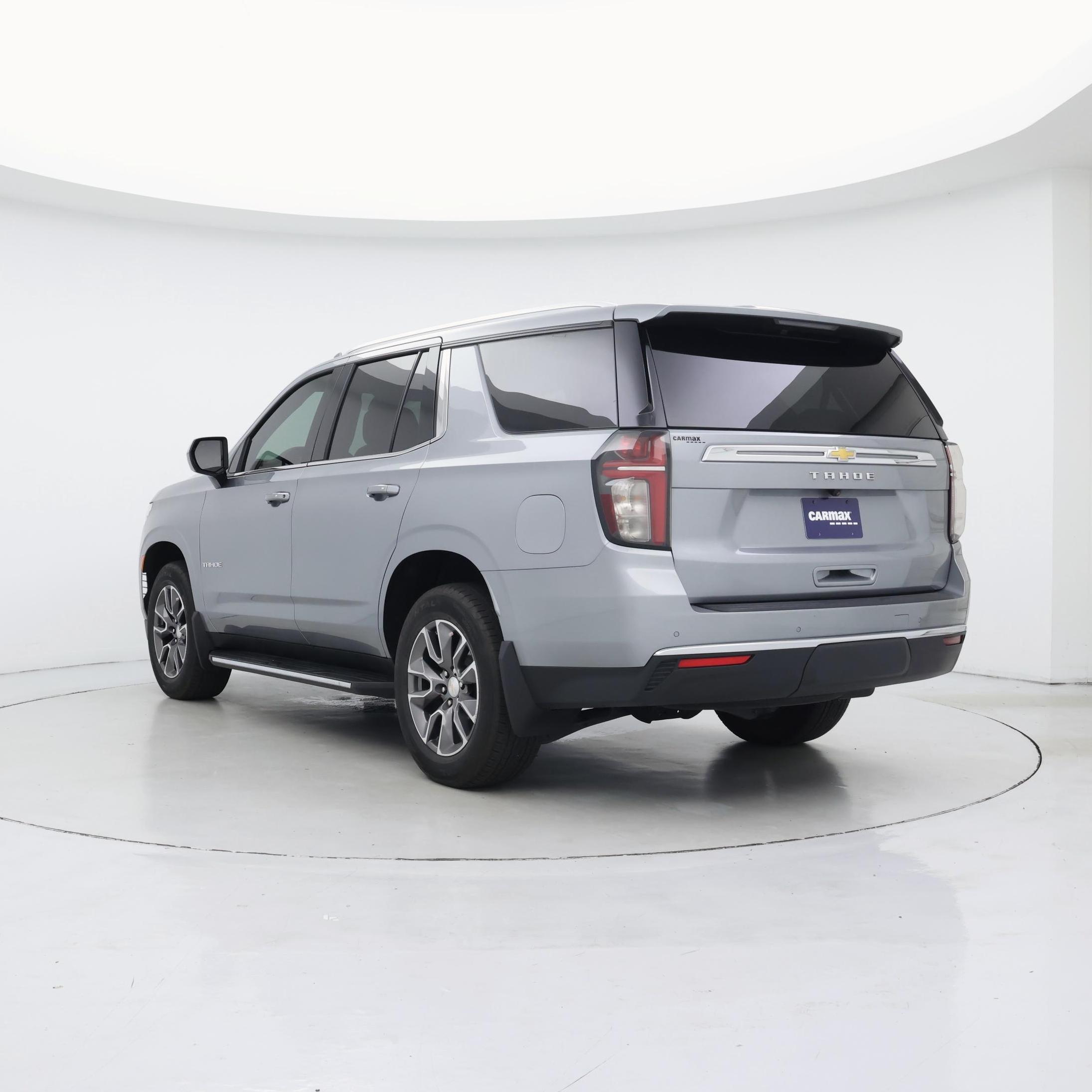 Thumbnail: 2024 Chevrolet Tahoe - 2