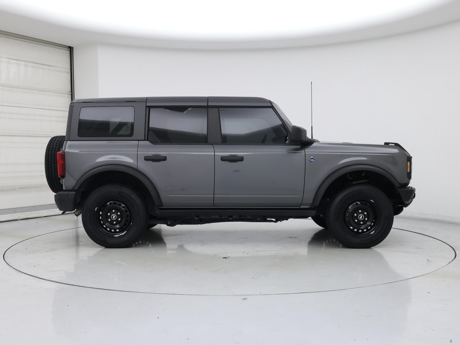 2021 Ford Bronco 4-Door Black Diamond - Photo 8