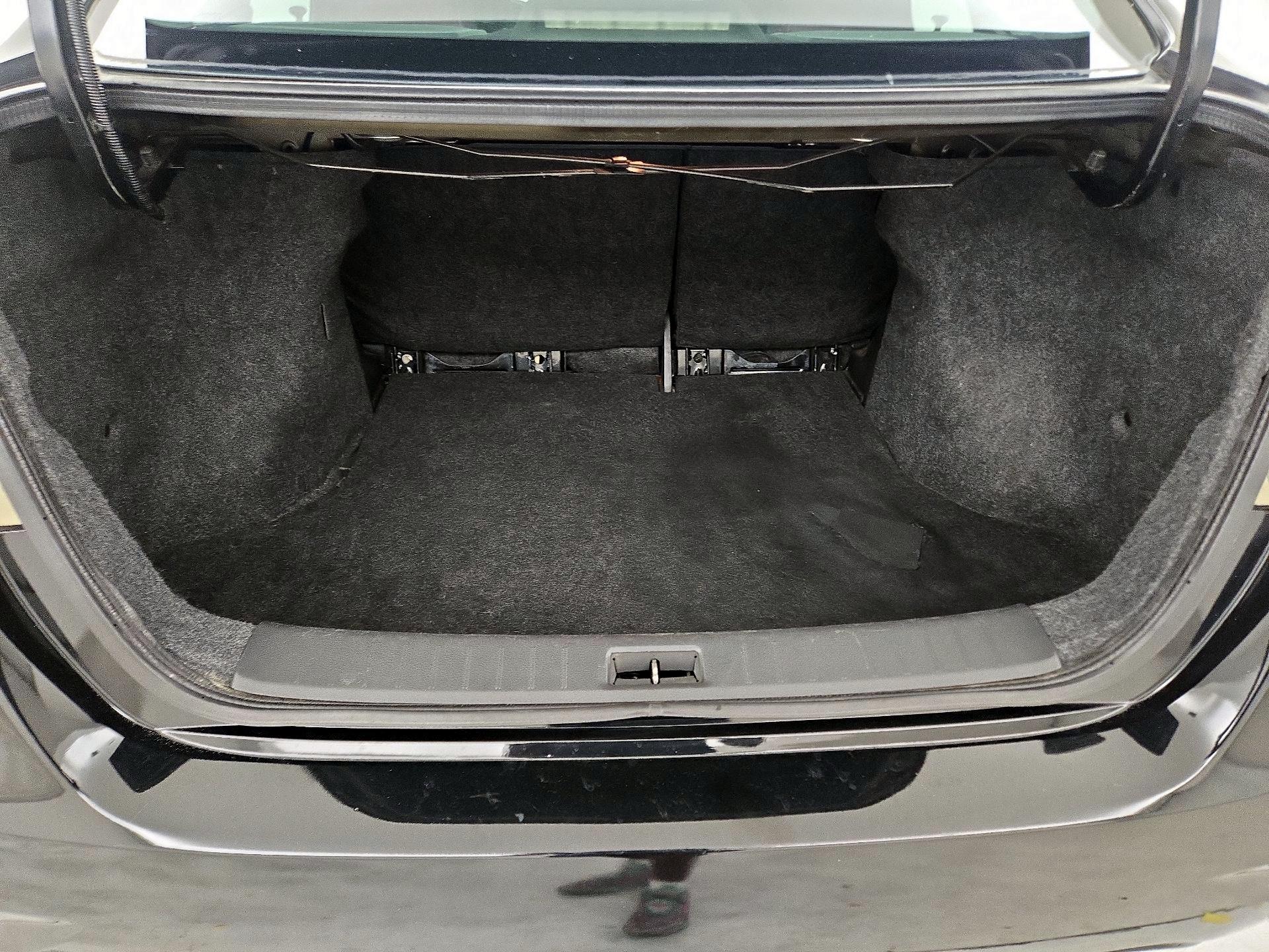 Thumbnail: 2014 Nissan Sentra - 19
