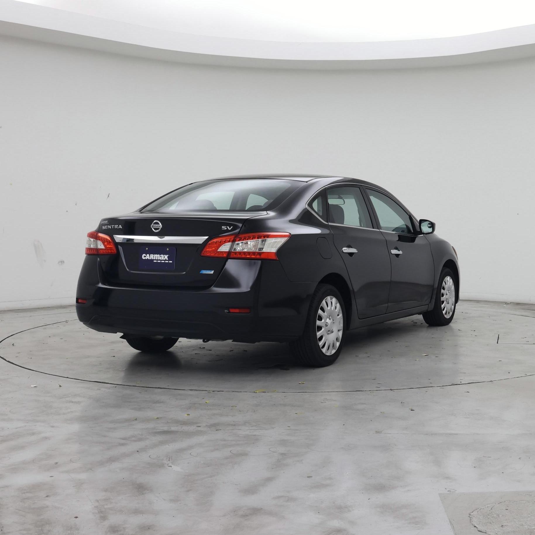 Thumbnail: 2014 Nissan Sentra - 8