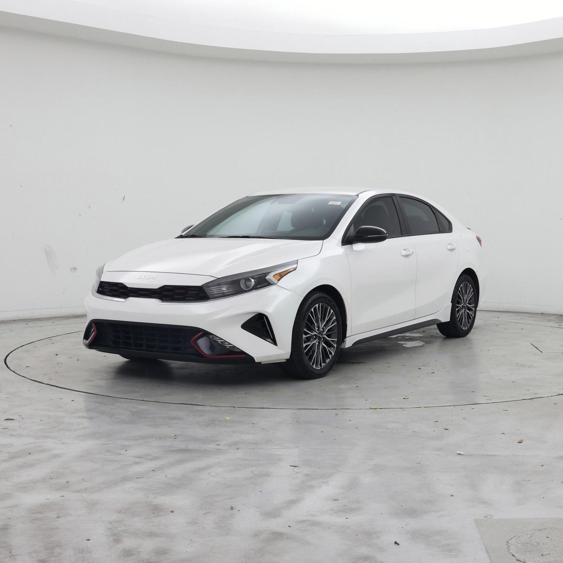 Thumbnail: 2023 Kia Forte - 4