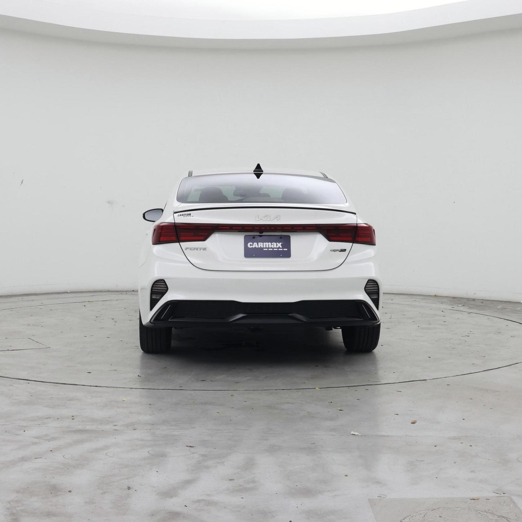 Thumbnail: 2023 Kia Forte - 6