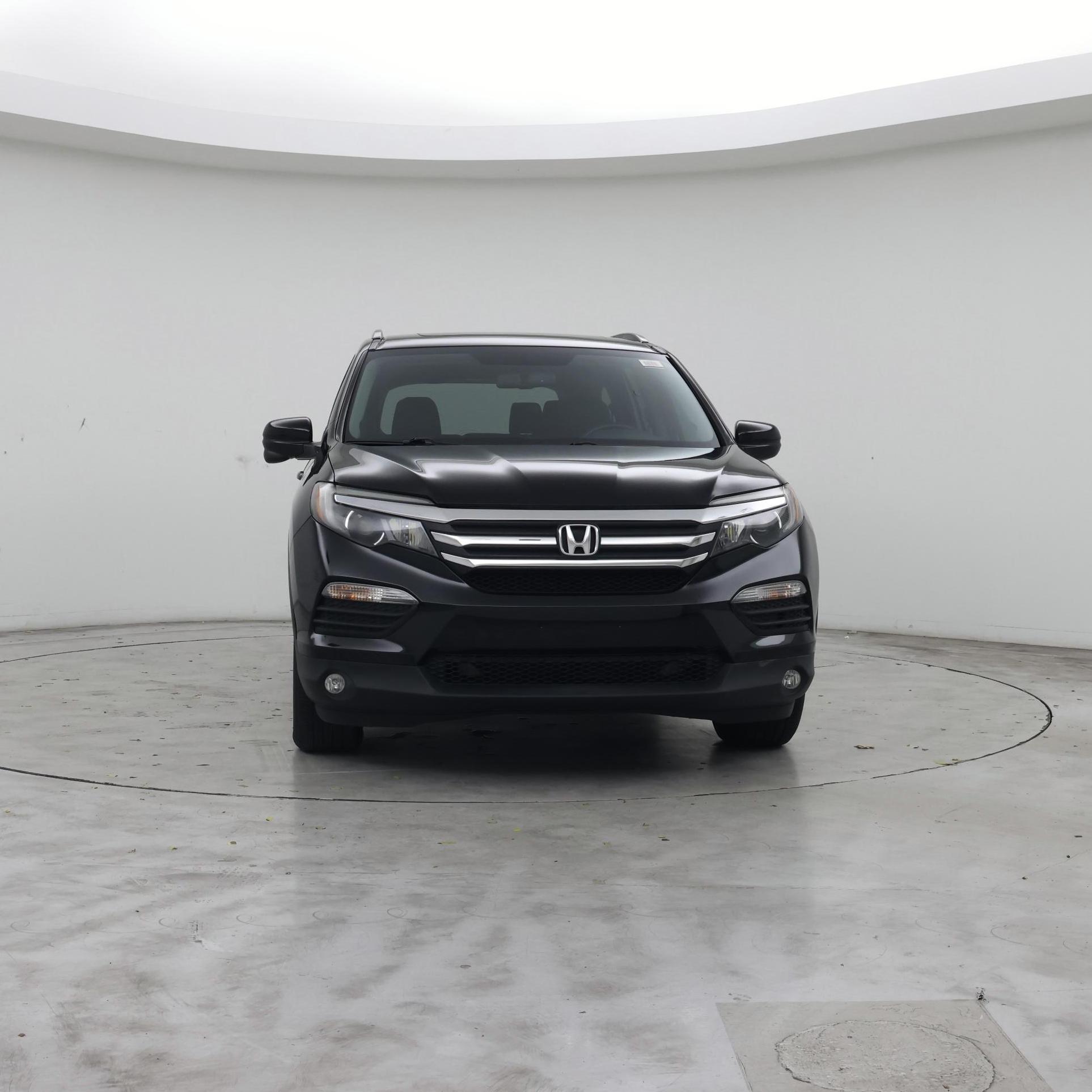 Thumbnail: 2017 Honda Pilot - 5