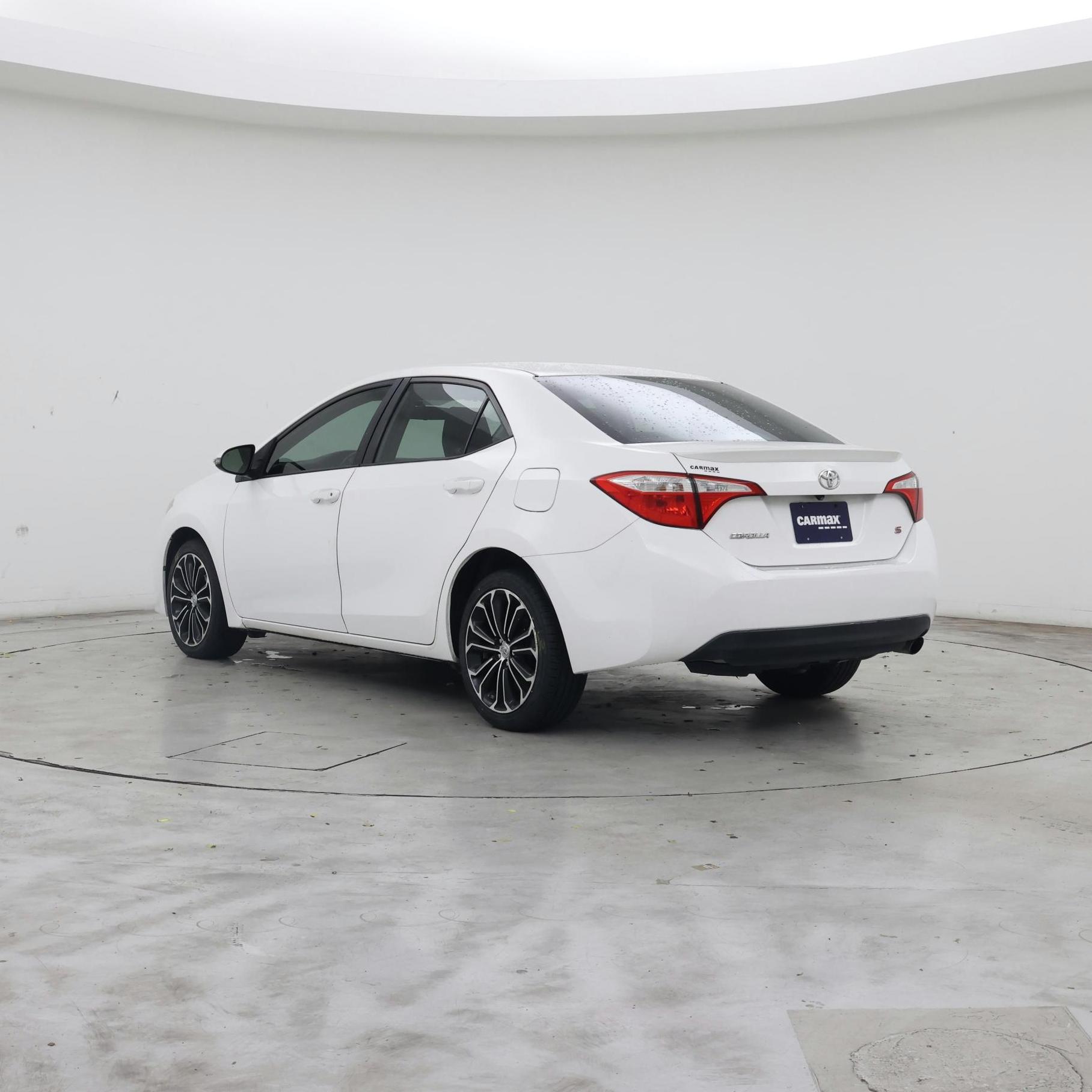 Thumbnail: 2016 Toyota Corolla - 2